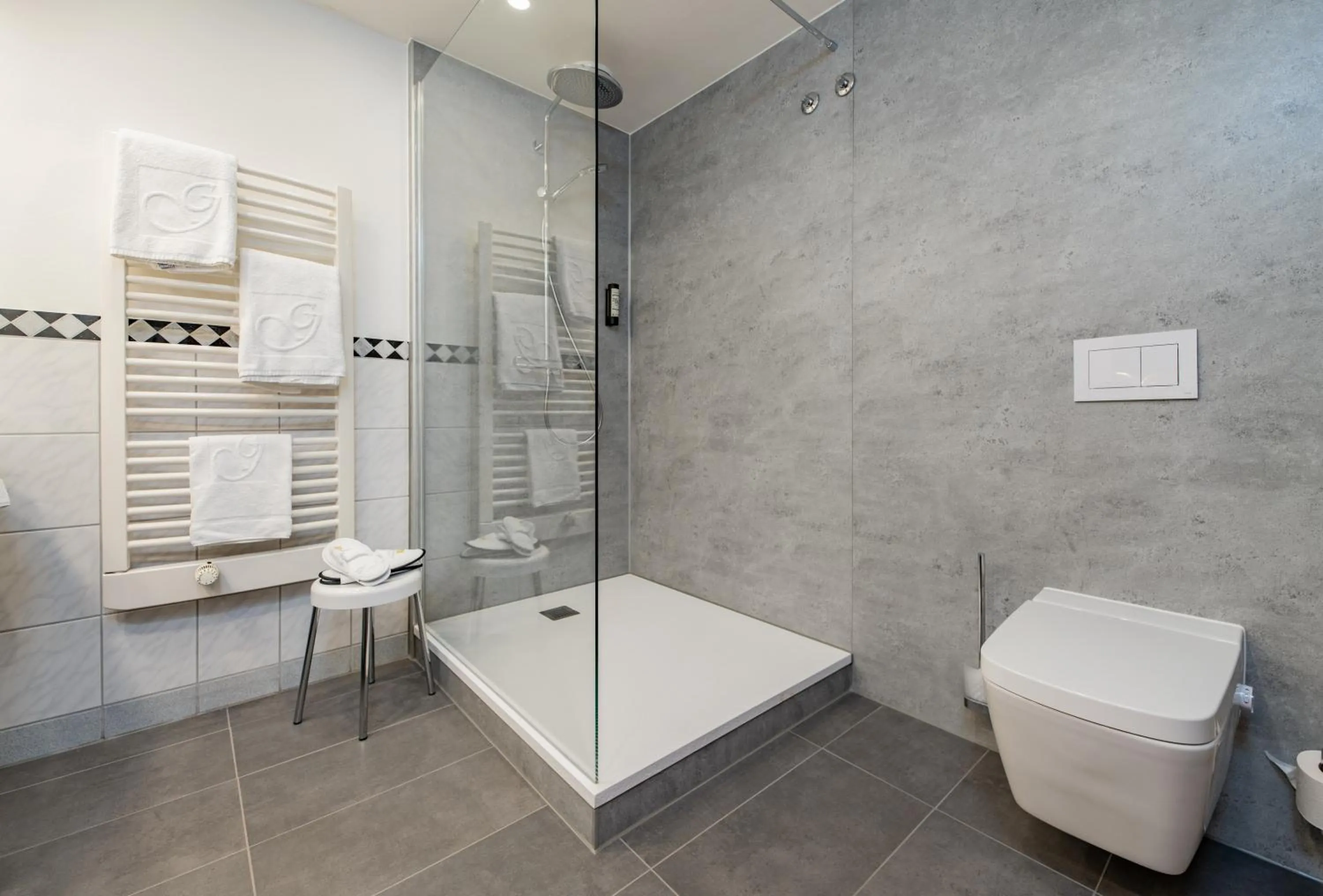 Bathroom in Göbels Schlosshotel "Prinz von Hessen"