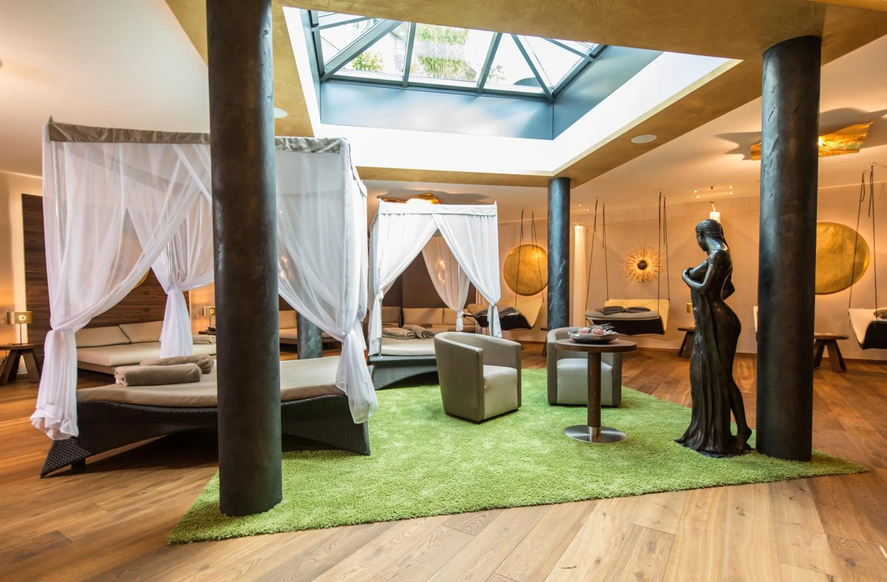 Spa and wellness centre/facilities, Bed in Göbels Schlosshotel "Prinz von Hessen"