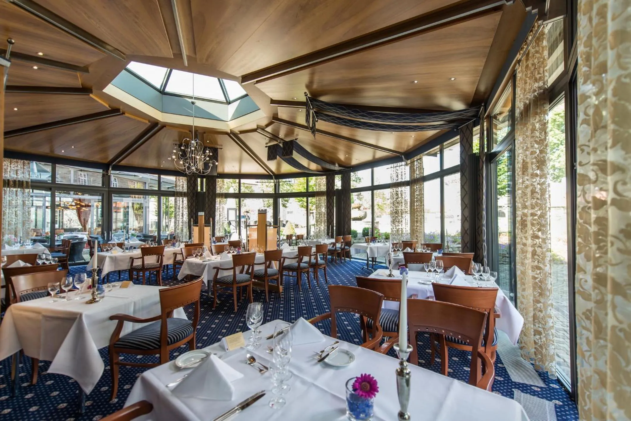 Restaurant/places to eat in Göbels Schlosshotel "Prinz von Hessen"