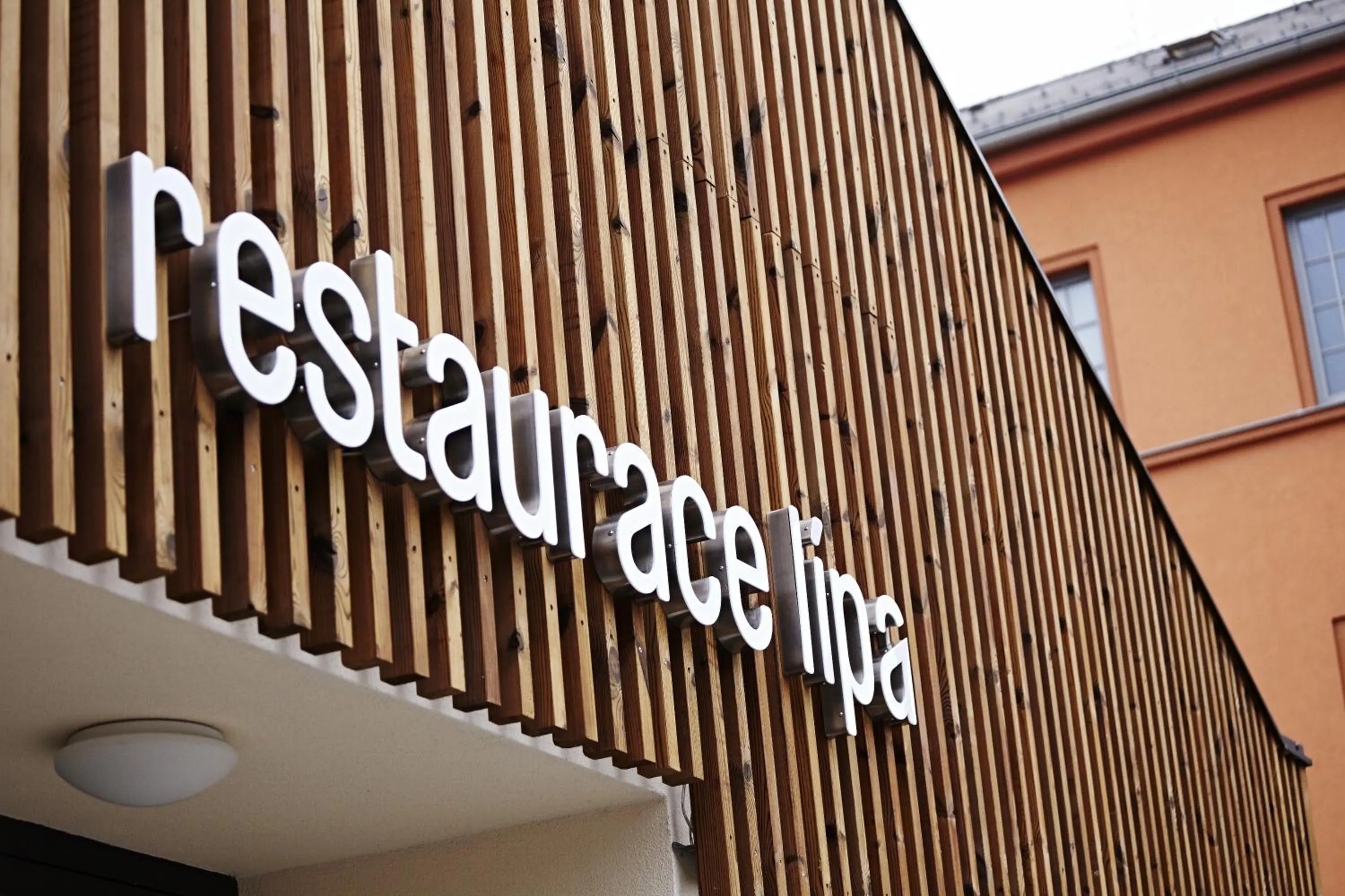 Restaurant/places to eat in Aparthotel Lípa