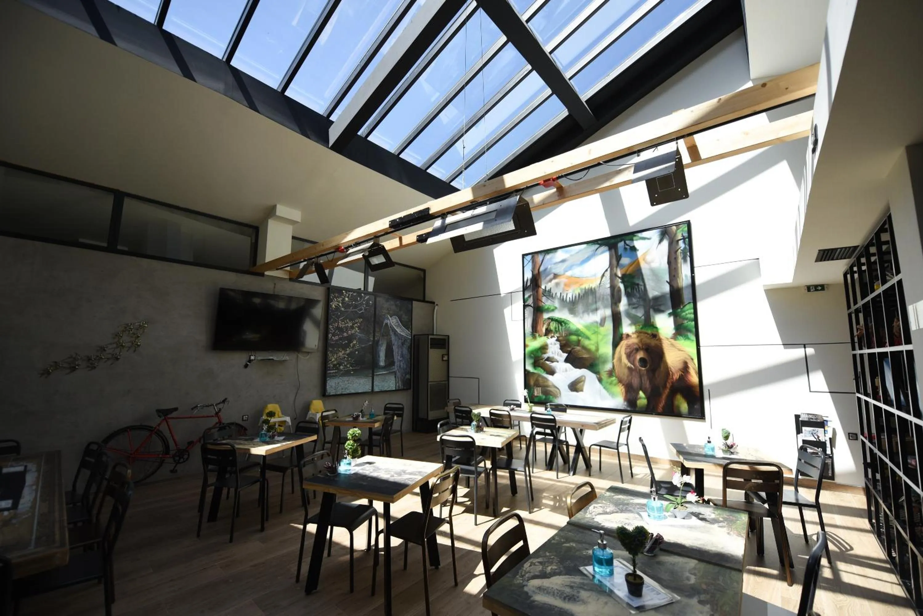 Restaurant/places to eat in Hotel Koferita