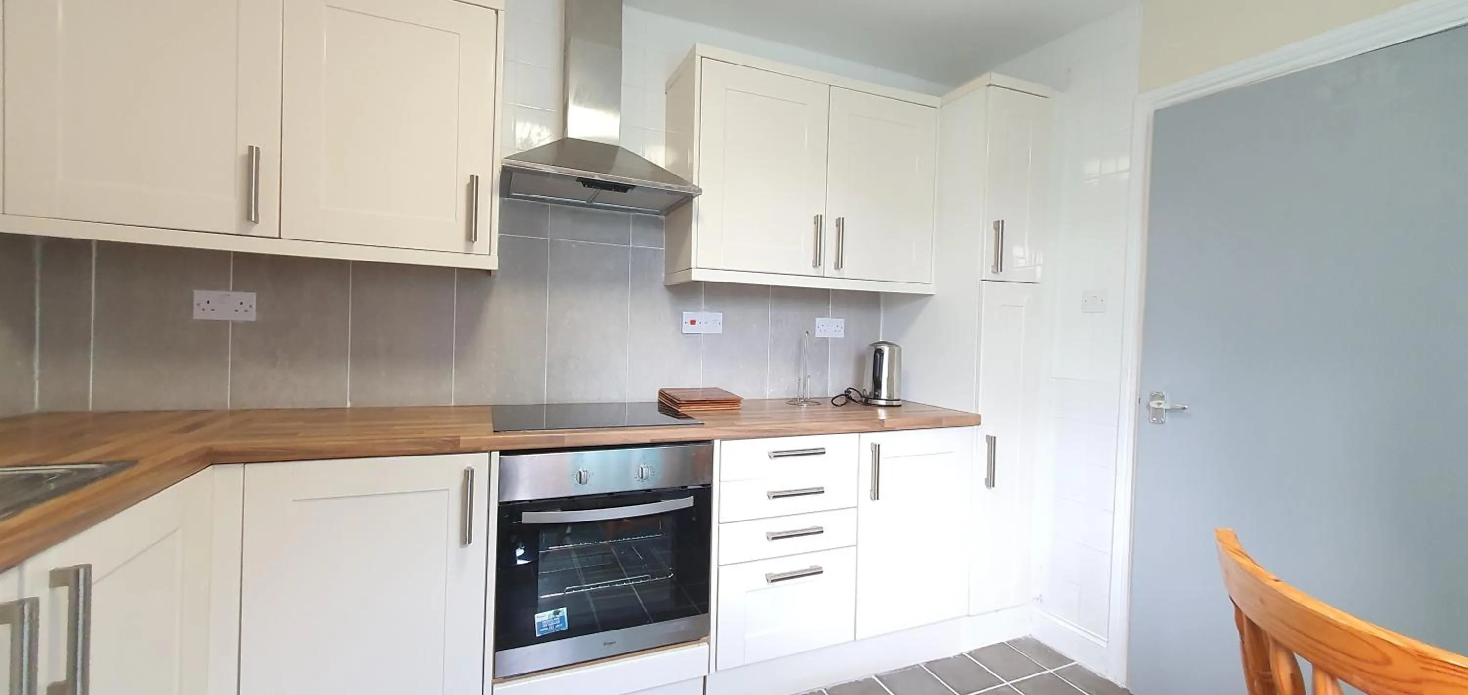 Kitchen or kitchenette in Grace Apartments - Living Waters 1