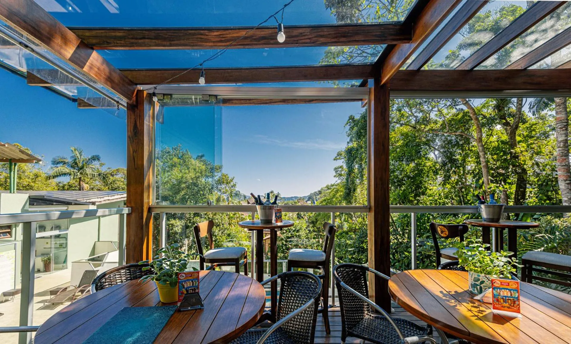 Restaurant/places to eat in Pousada do Tenório