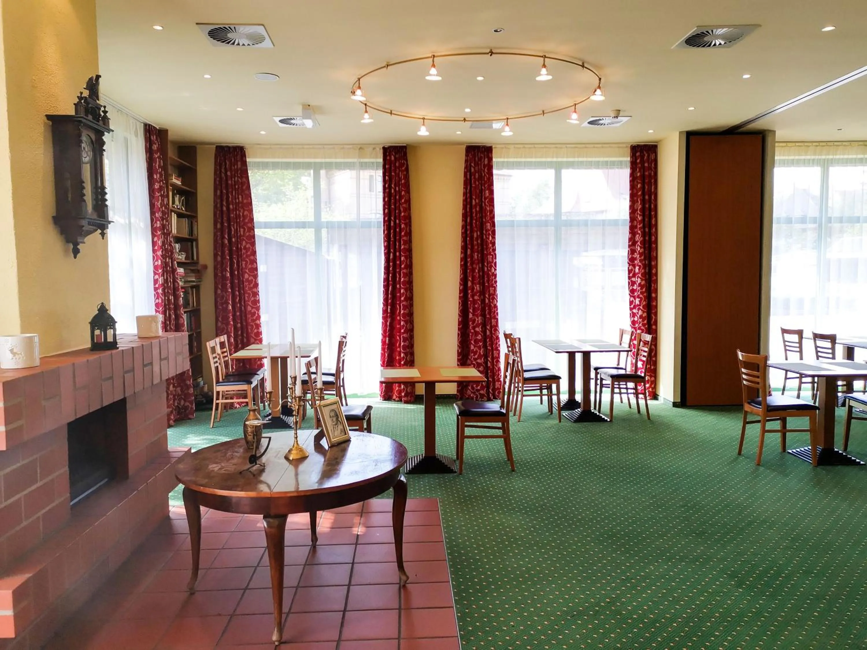 Restaurant/places to eat in ACRON Hotel Wittenberg