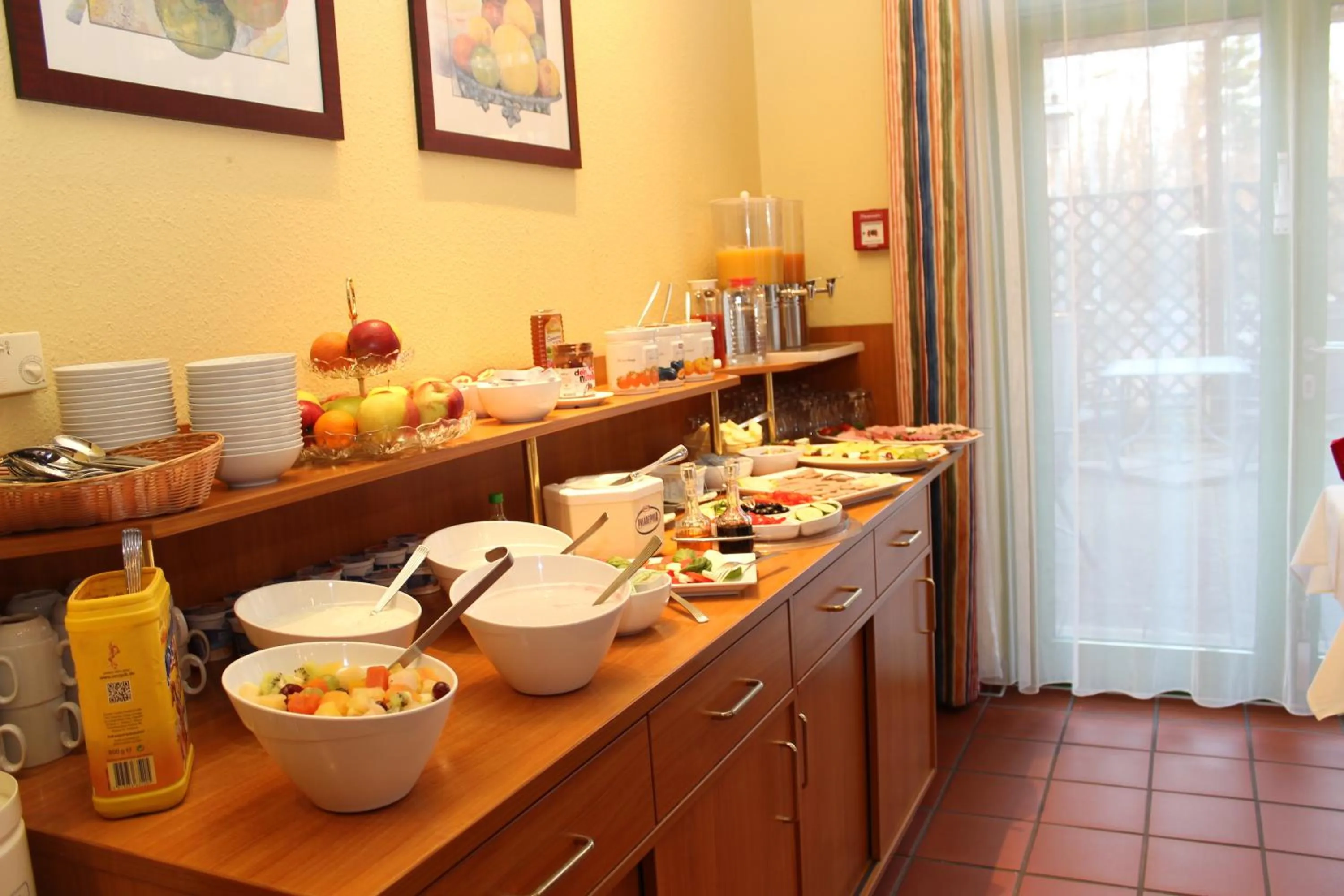 Breakfast in ACRON Hotel Wittenberg