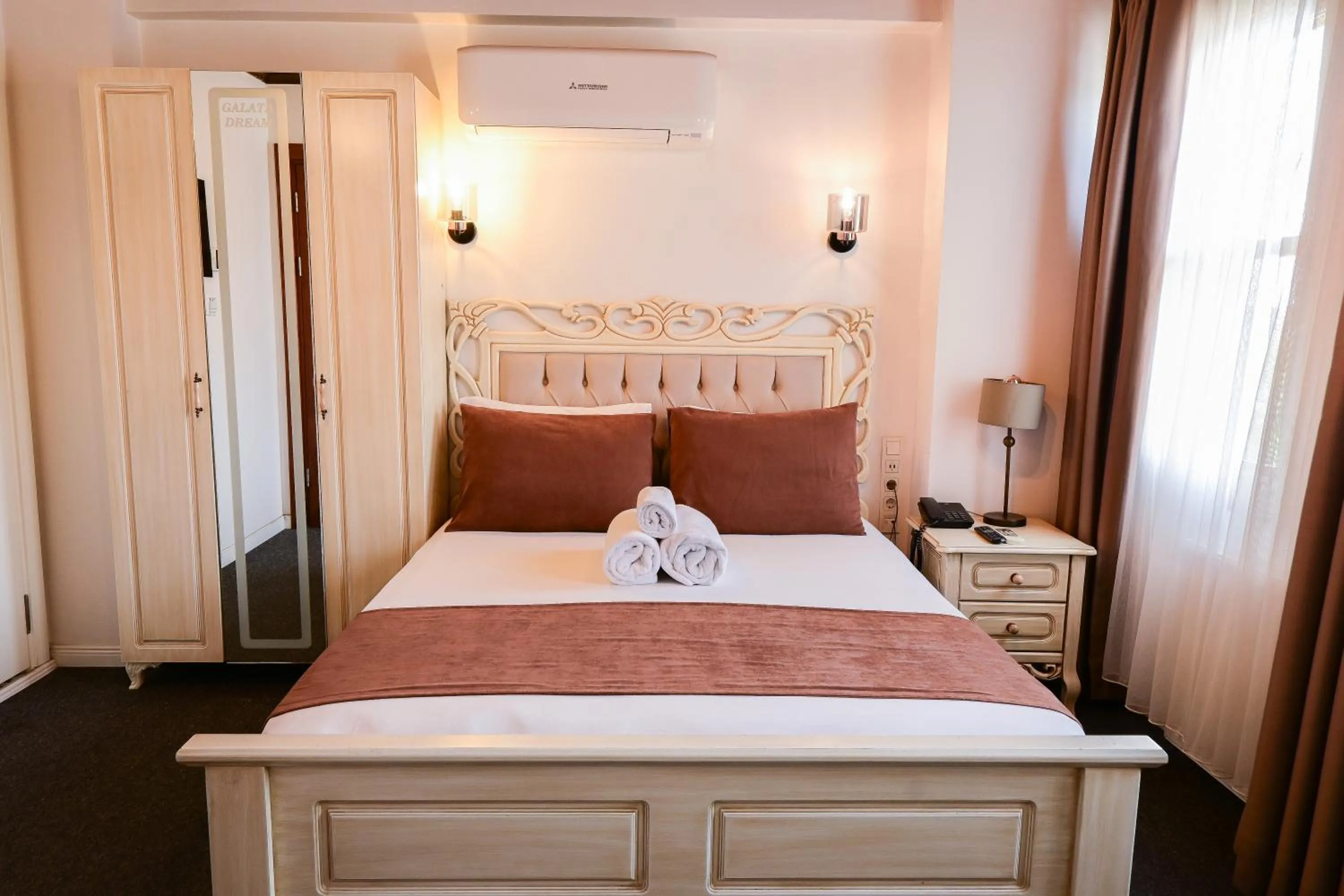 Photo of the whole room, Bed in Galata Dream Hotel