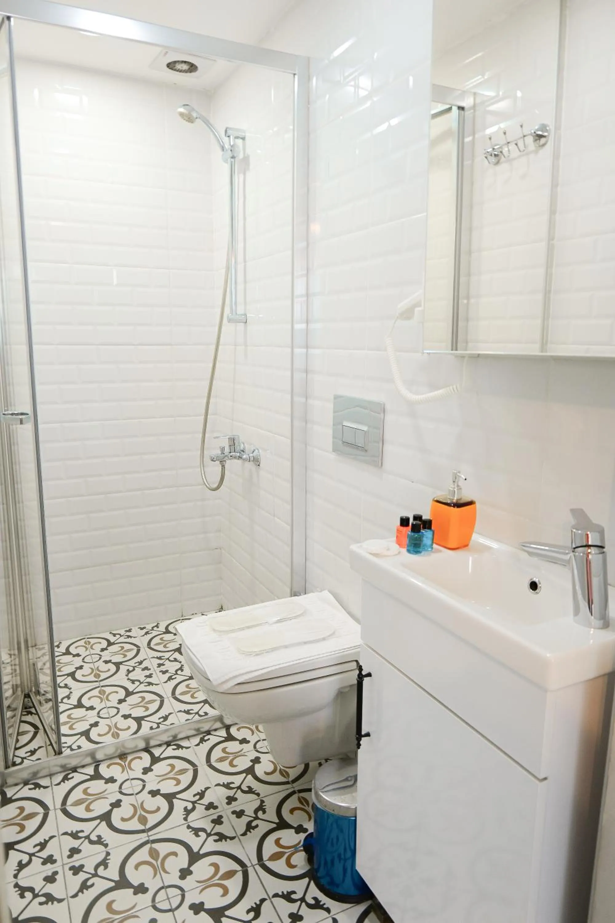 Shower in Galata Dream Hotel