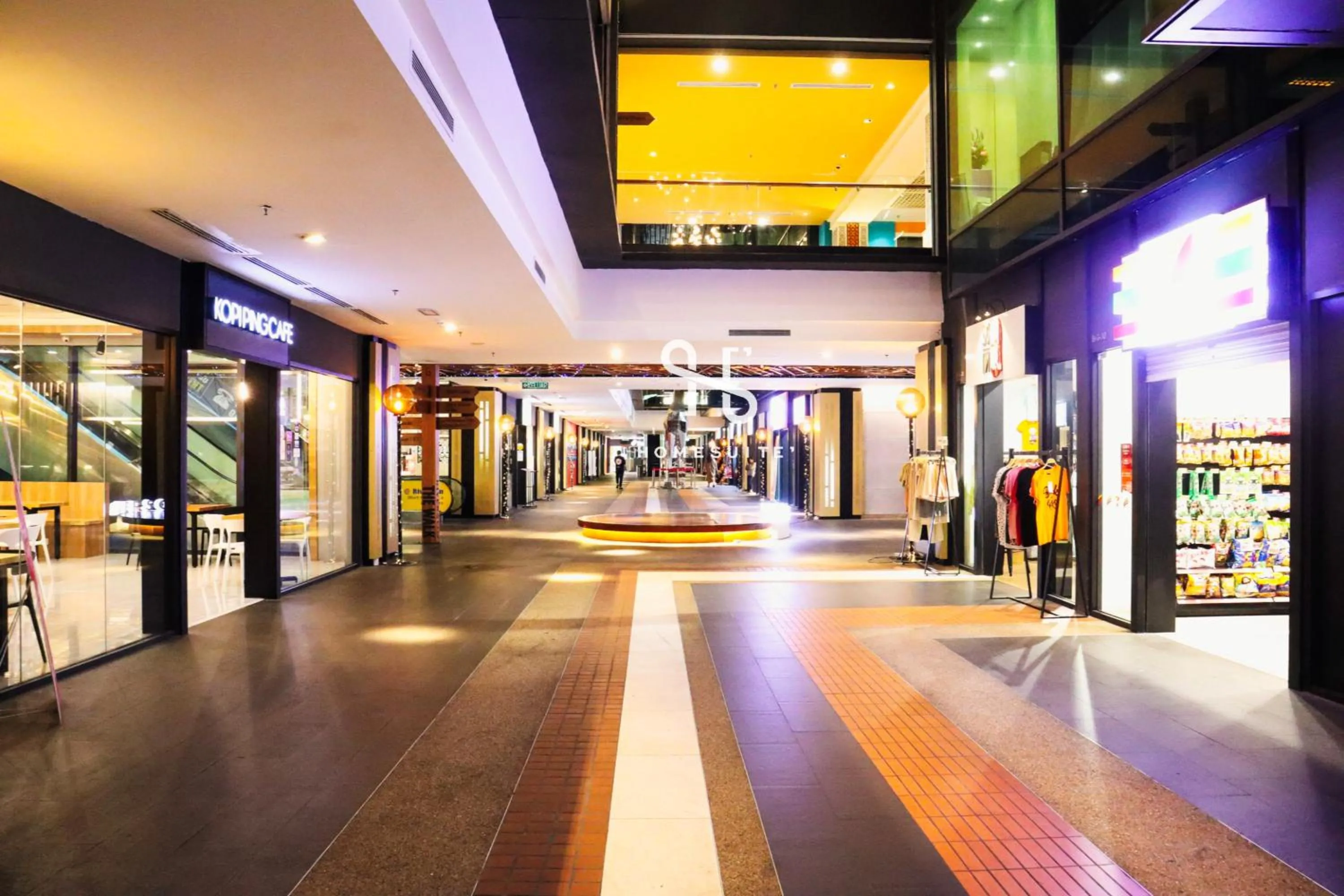 Neighbourhood in Homi Oasis at KK Times Square 和逸绿洲