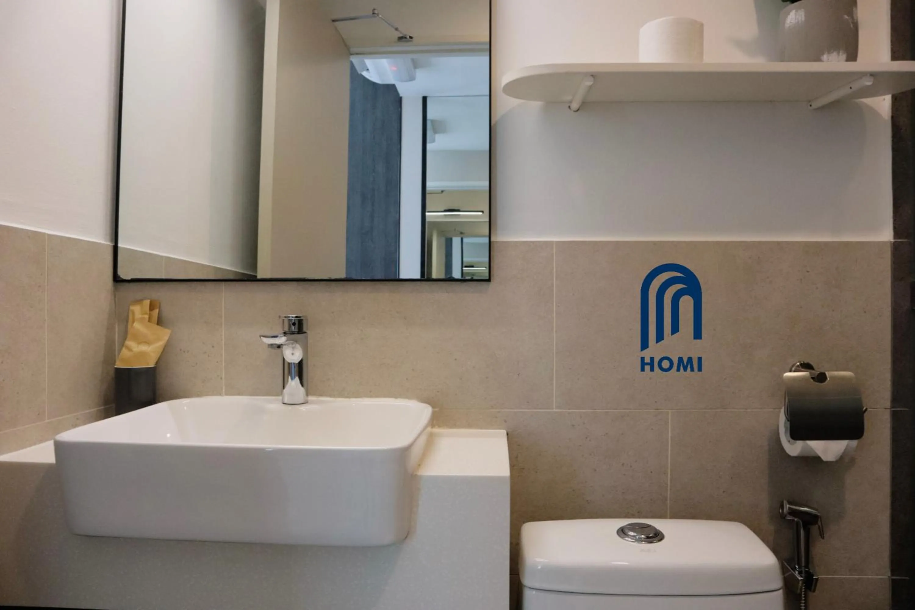 Toilet in Homi Oasis at KK Times Square 和逸绿洲