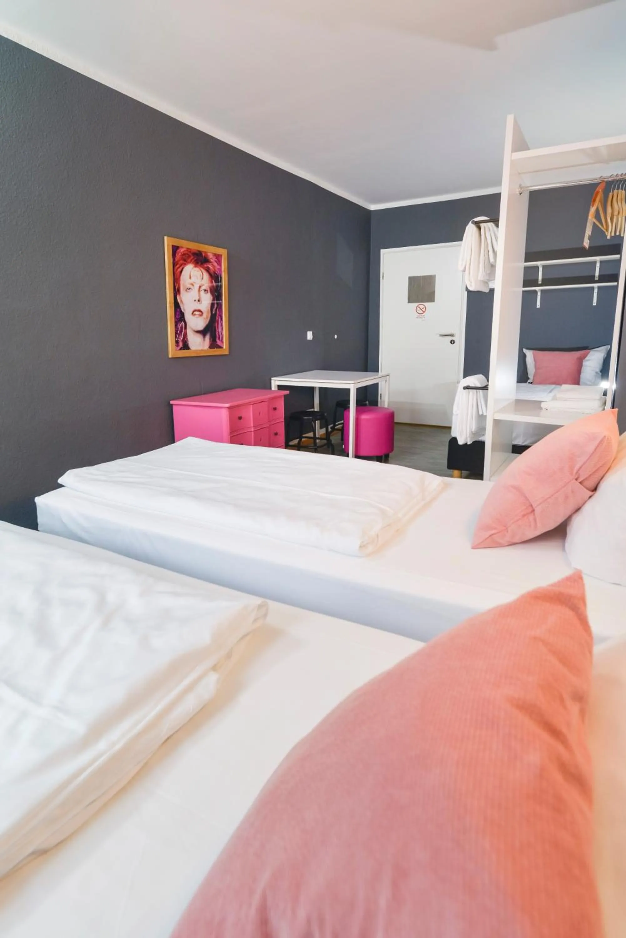 Bedroom, Bed in Old Town Hostel