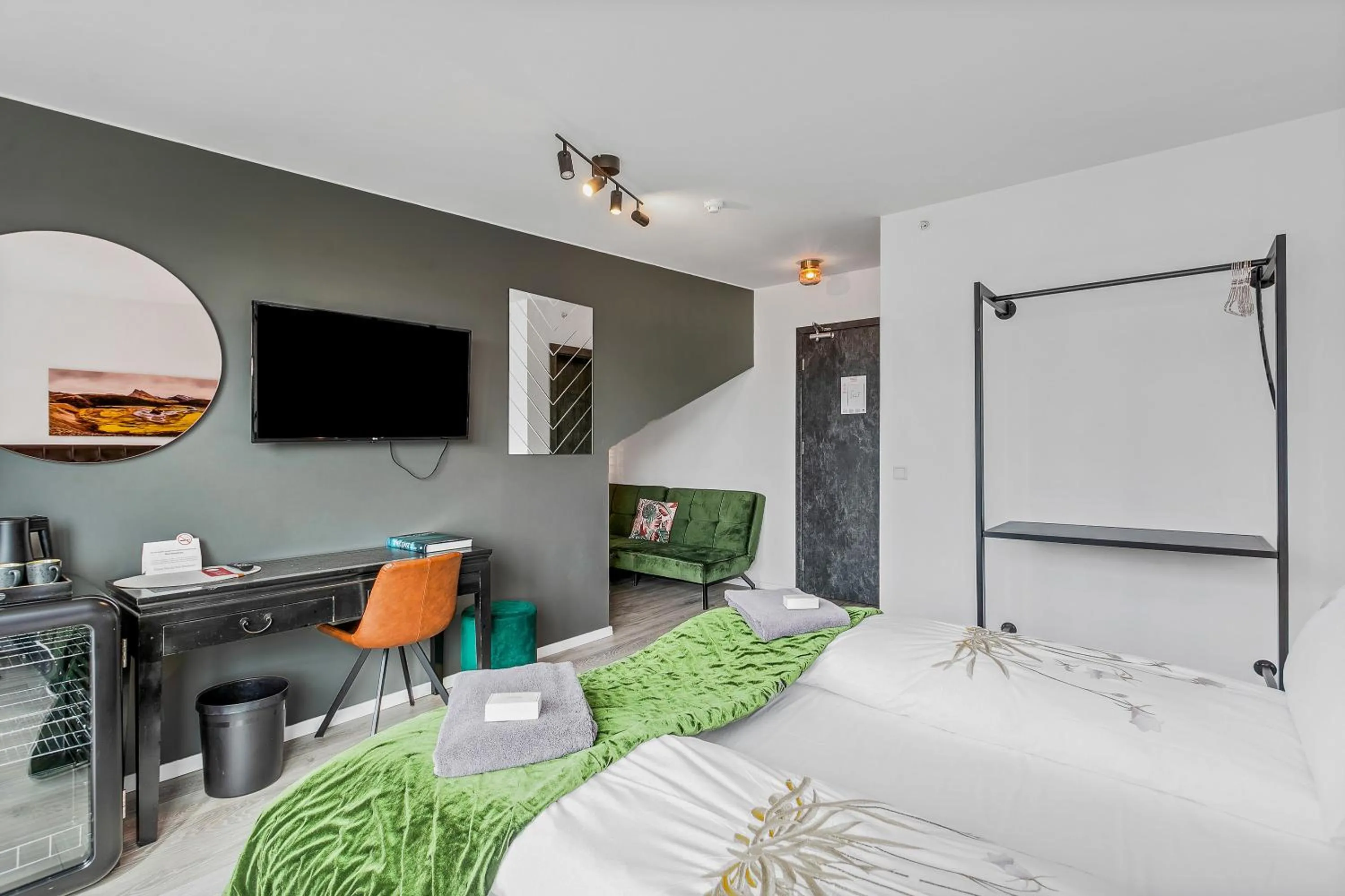 Bed in City Center Hotel