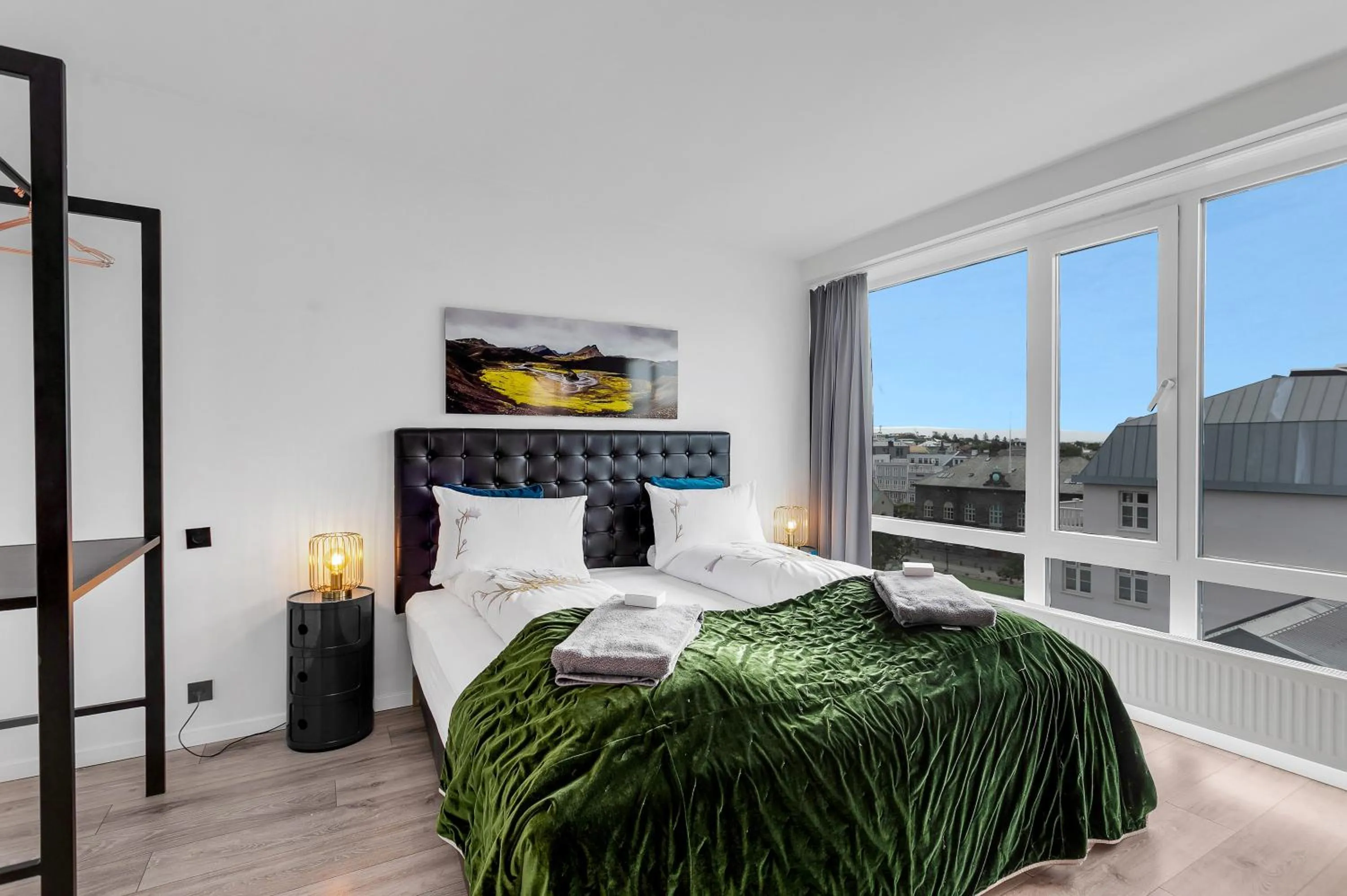 Bed in City Center Hotel