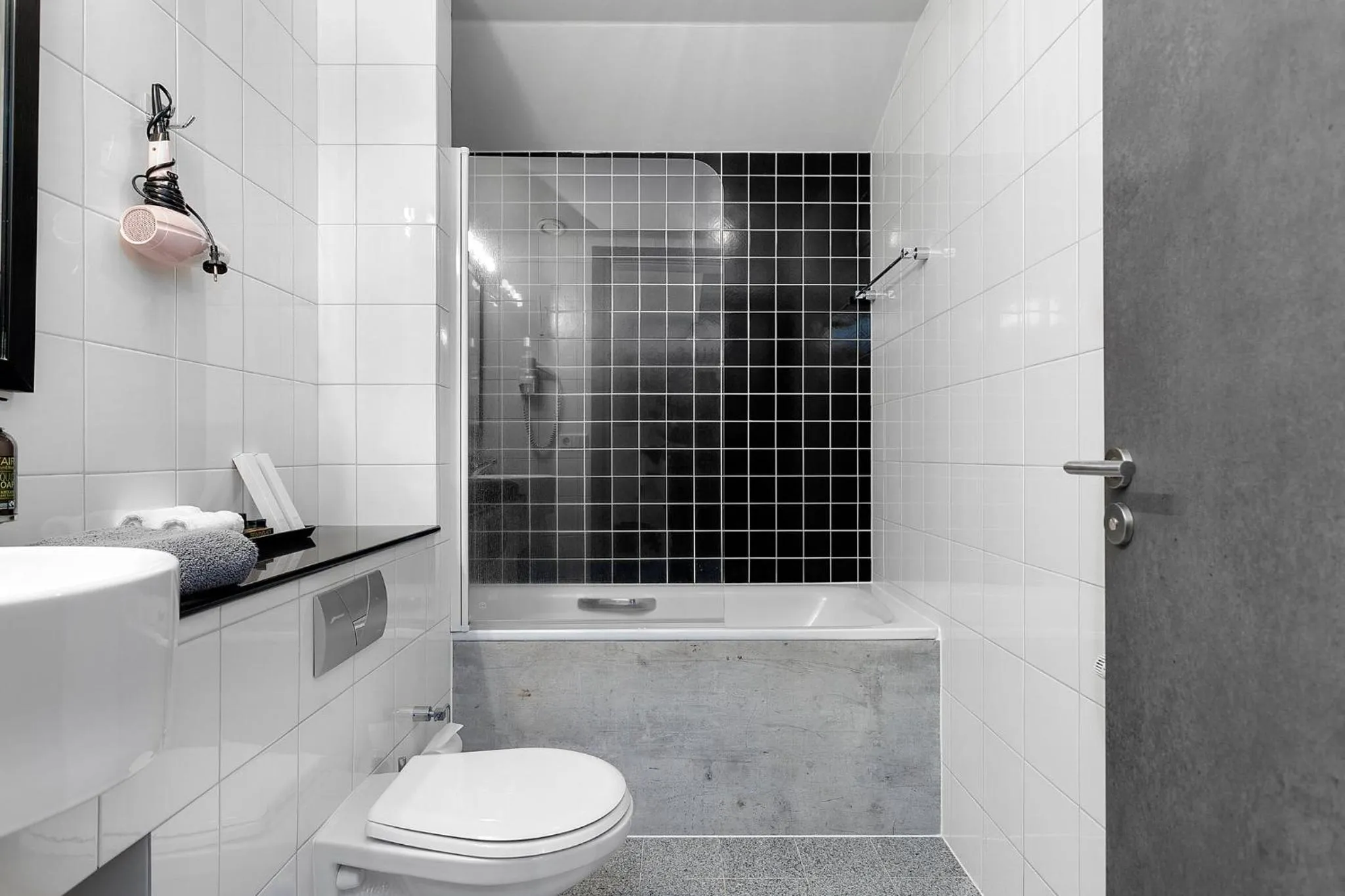 Bathroom in City Center Hotel