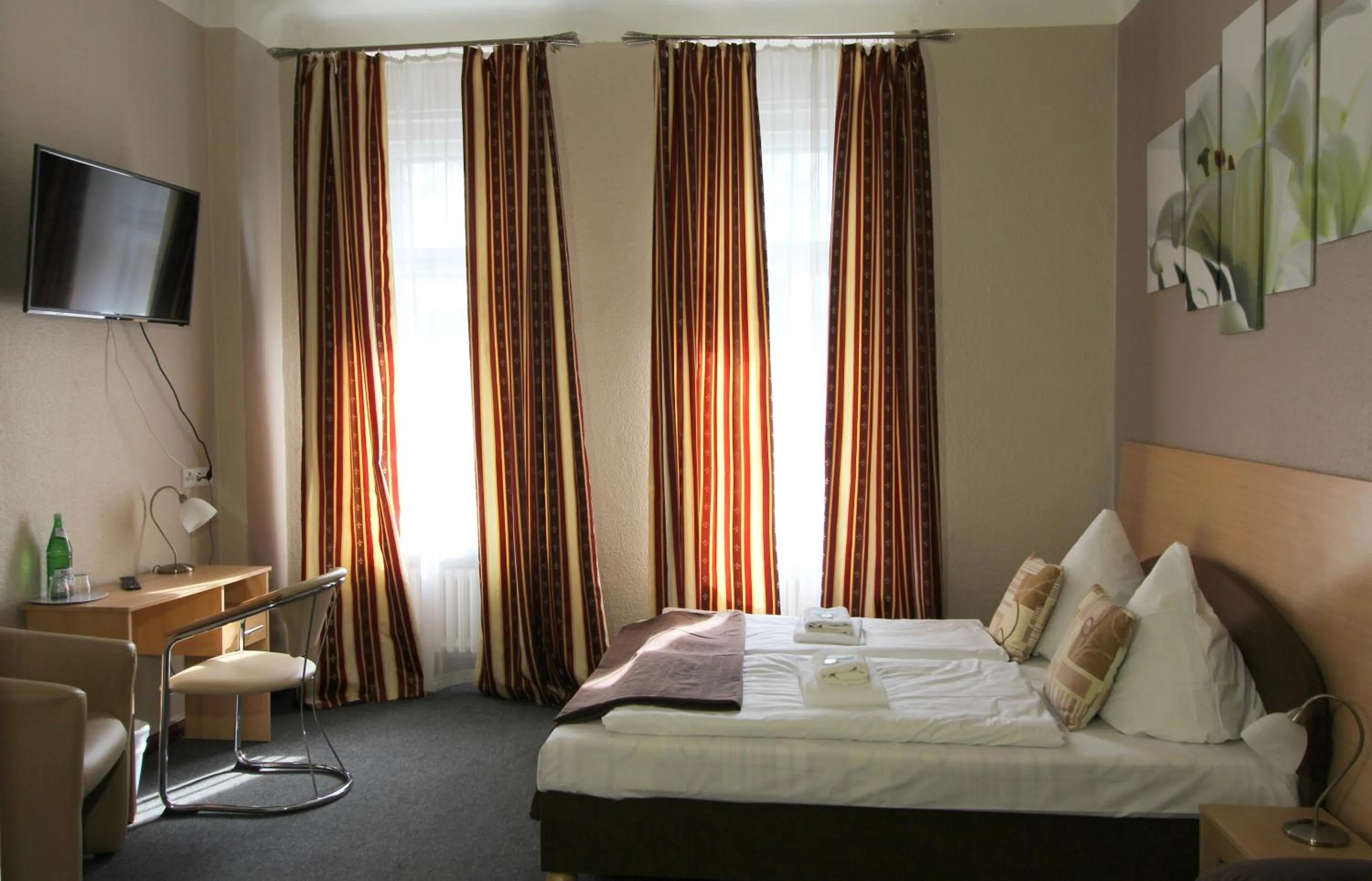 Photo of the whole room, Bed in City Hotel Gotland