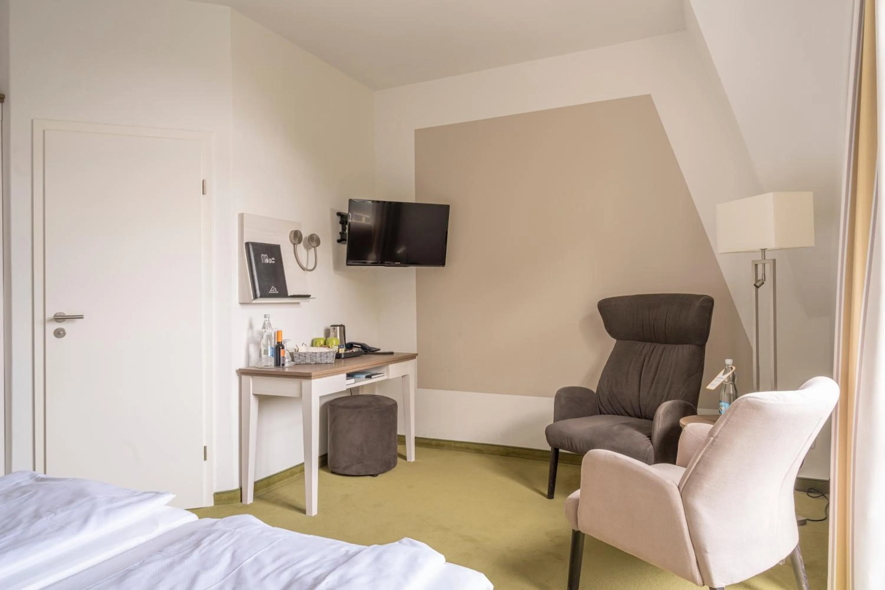 Photo of the whole room, Bed in Ringhotel Villa Margarete