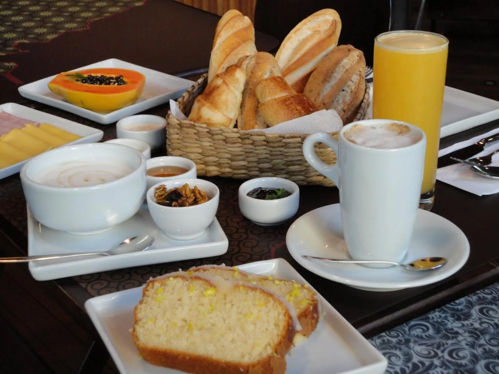 Breakfast in Hotel Pousada do Sol