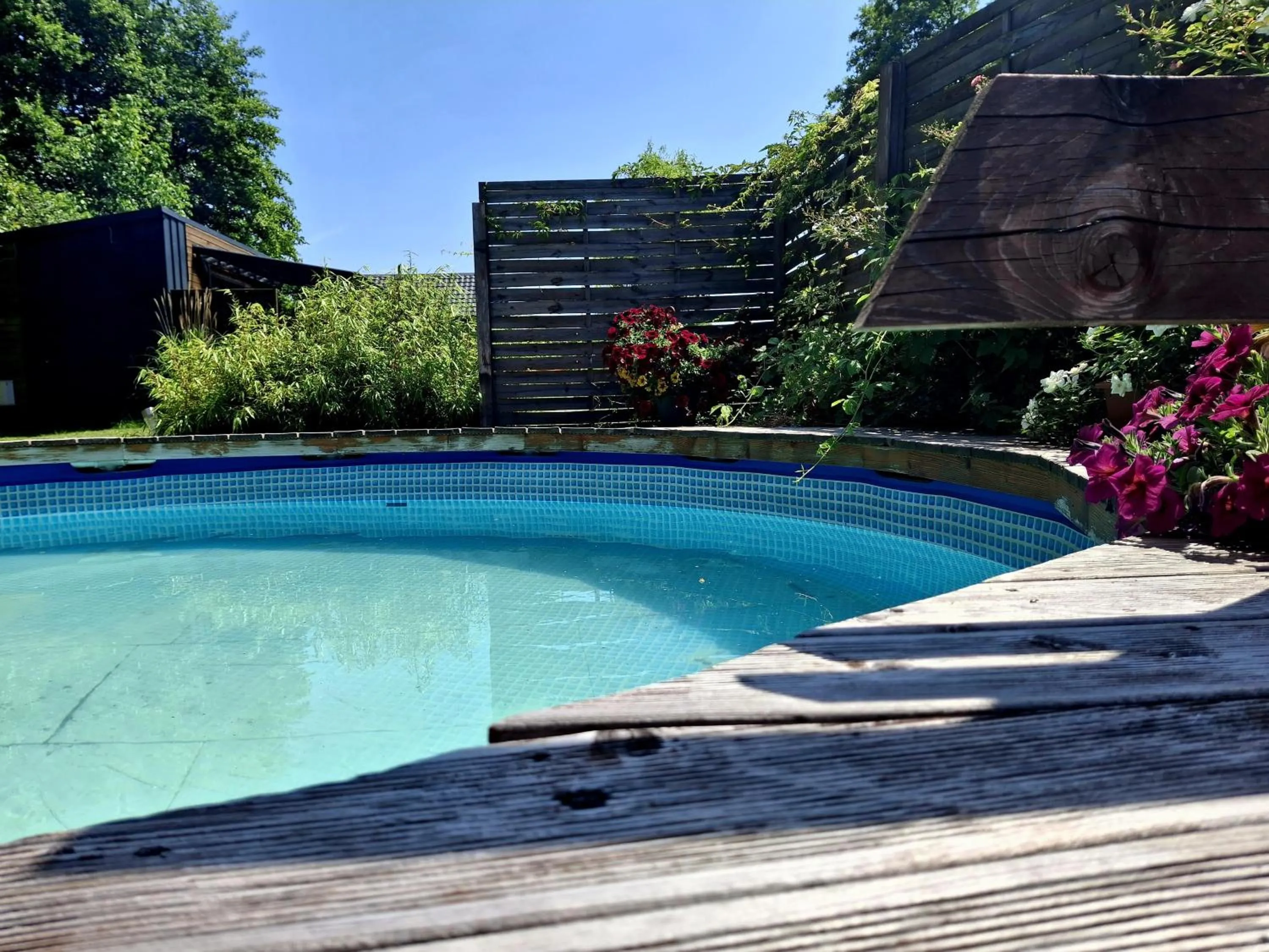 Pool view in OSADA POD LASEM