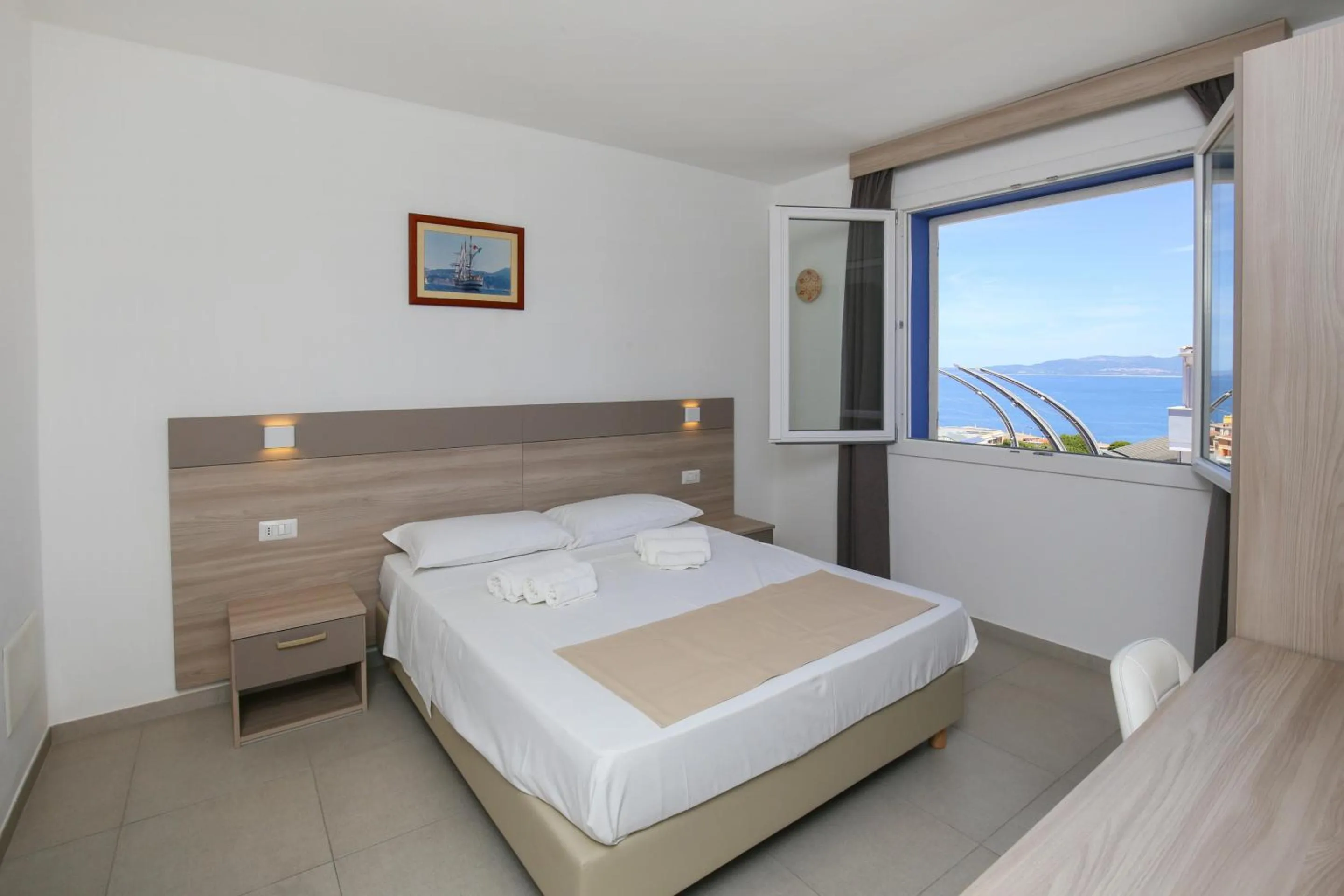 Bedroom, Bed in The Square Castelsardo