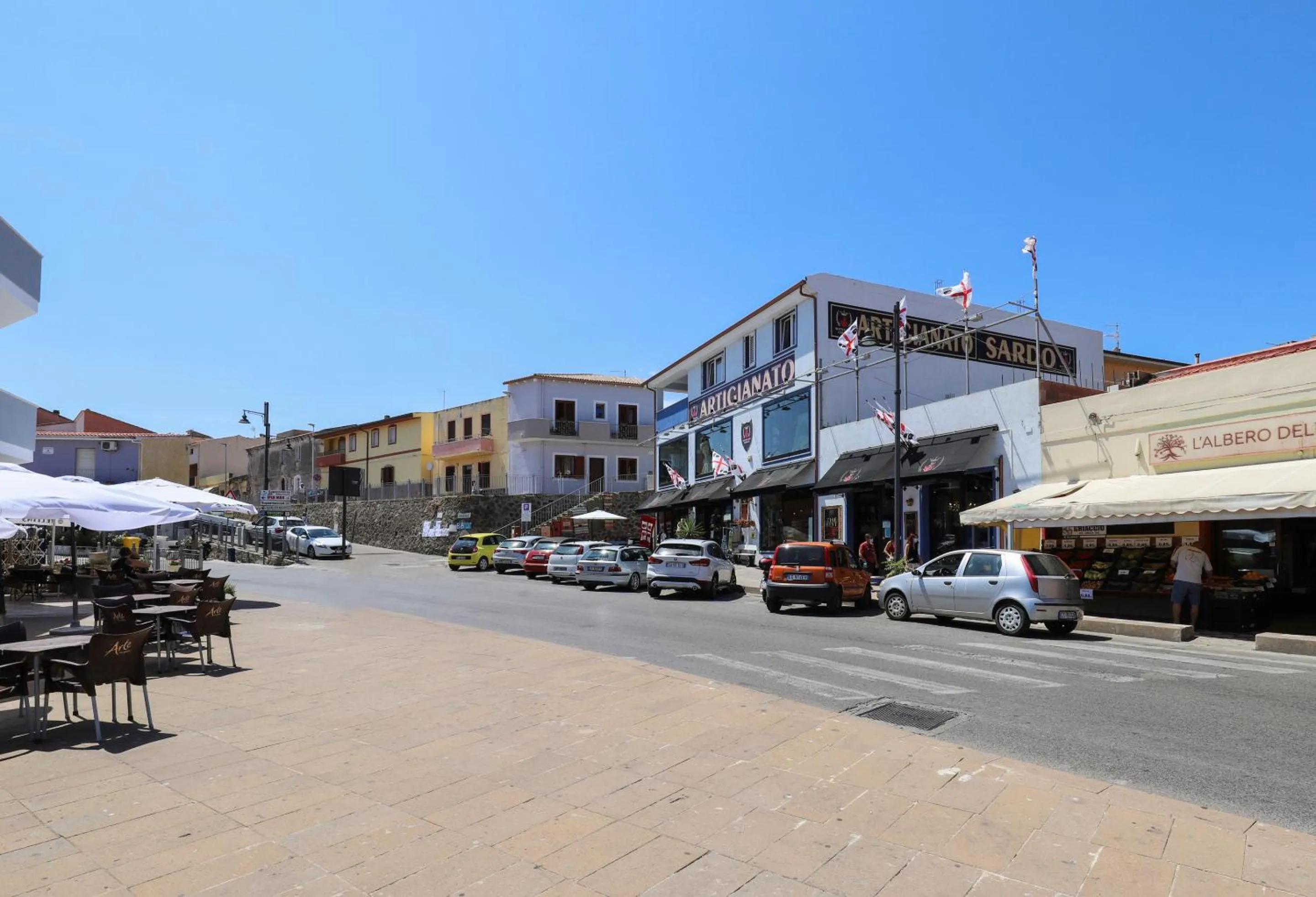Property building in The Square Castelsardo