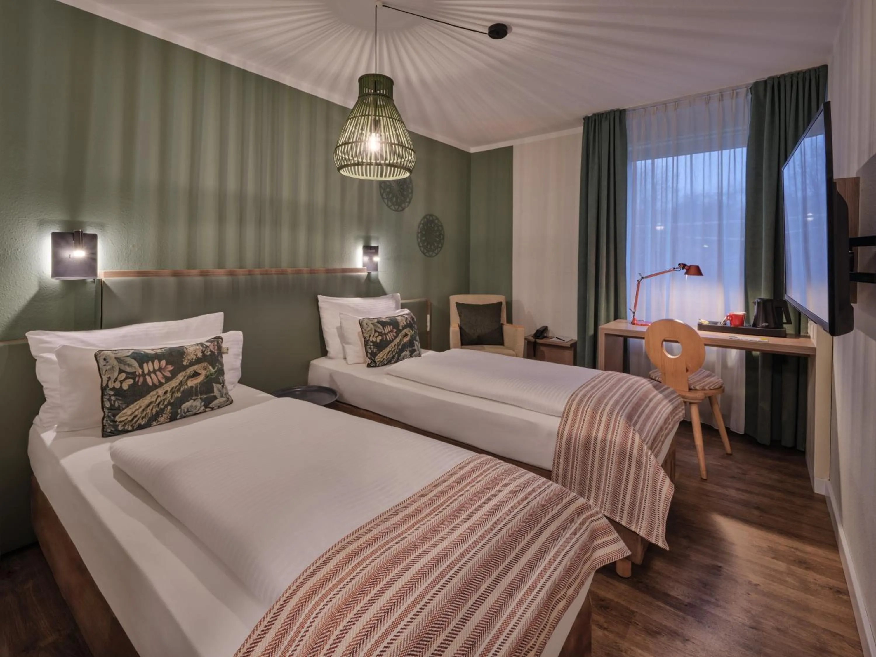 Bed in Classik Hotel Martinshof, Messe München