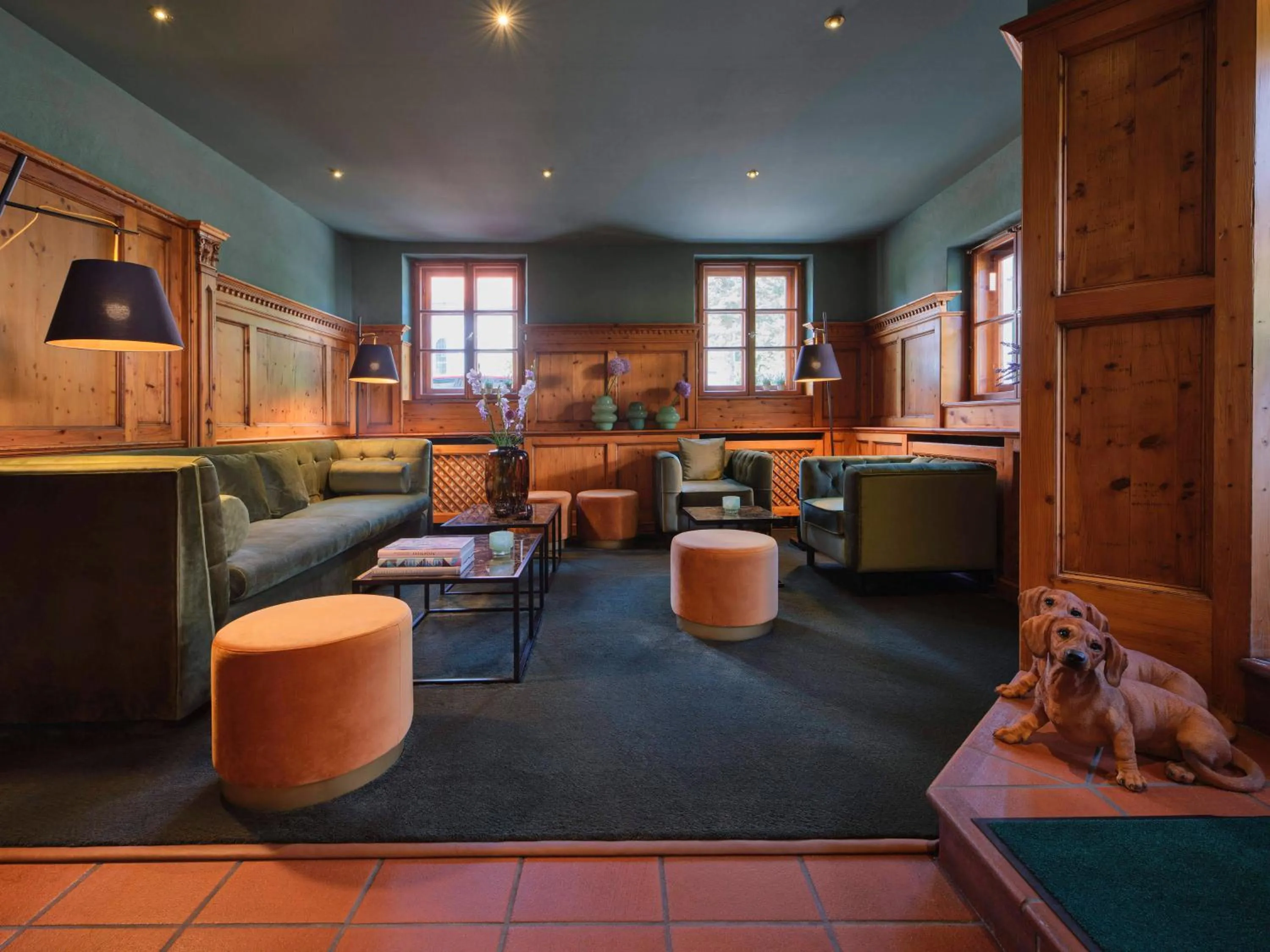 Lobby or reception in Classik Hotel Martinshof, Messe München