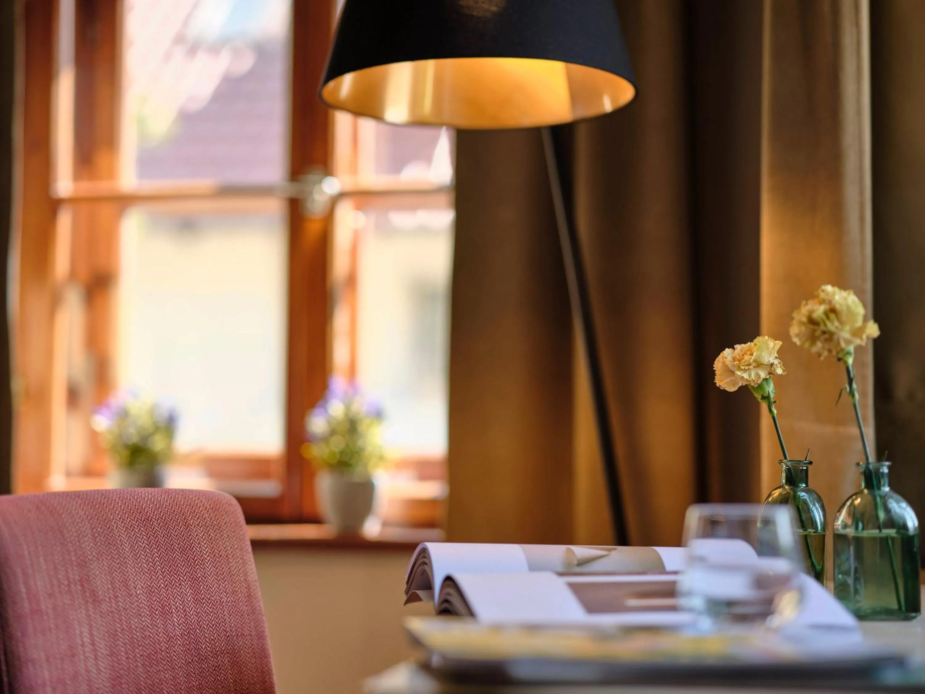 Seating area in Classik Hotel Martinshof, Messe München