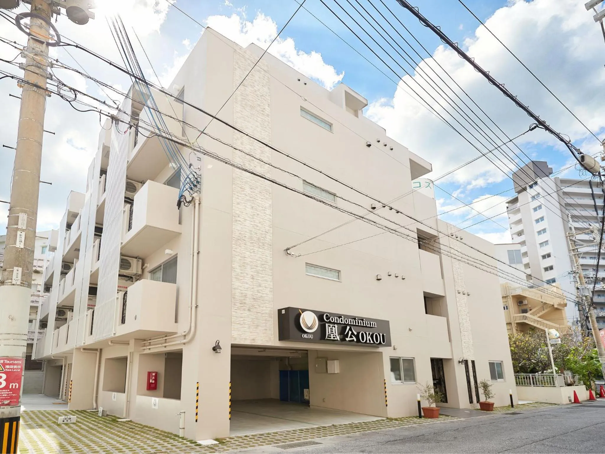 Property building in Tenpoint Hotel OKOU