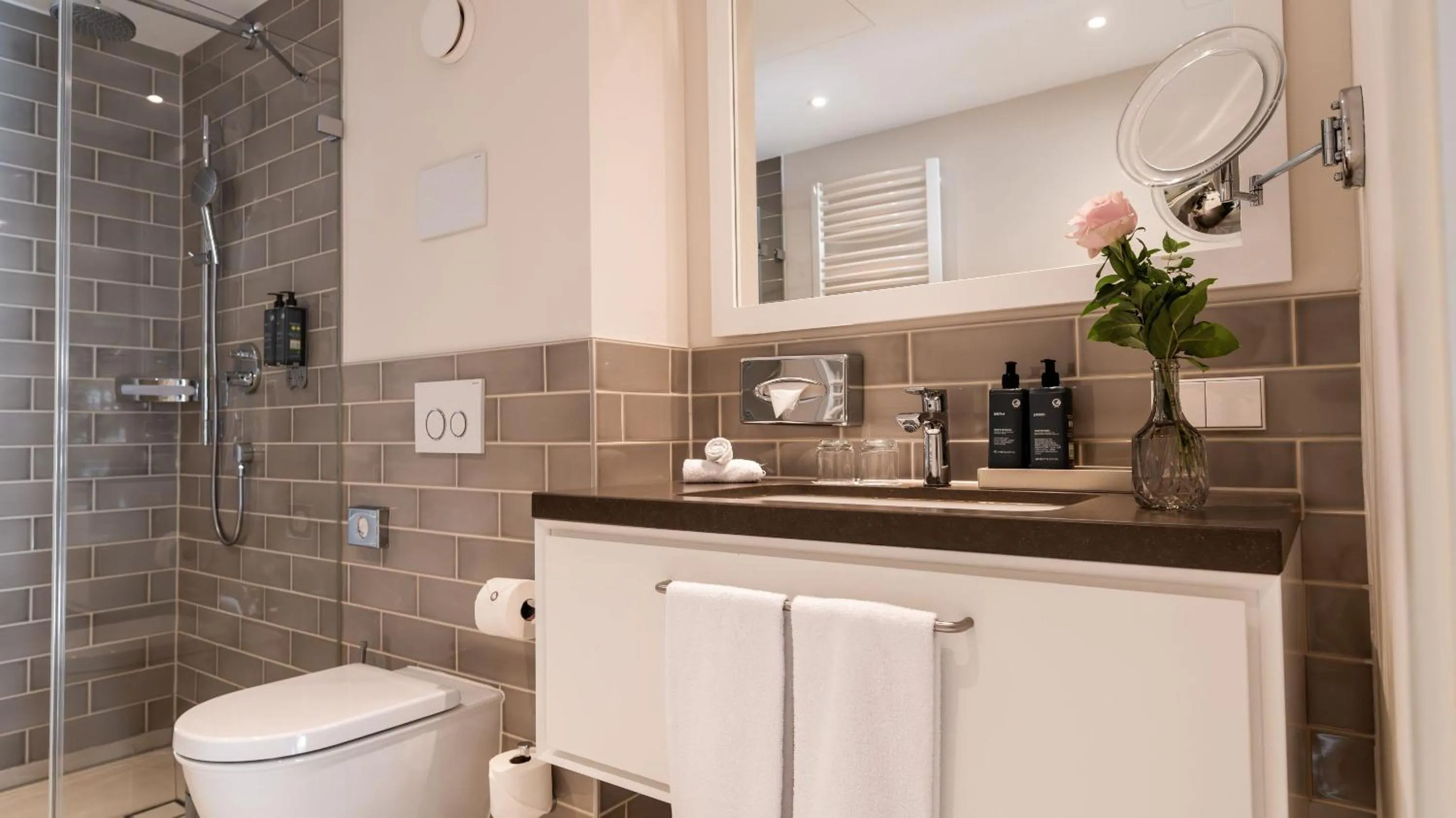 Toilet in VILA VITA Rosenpark