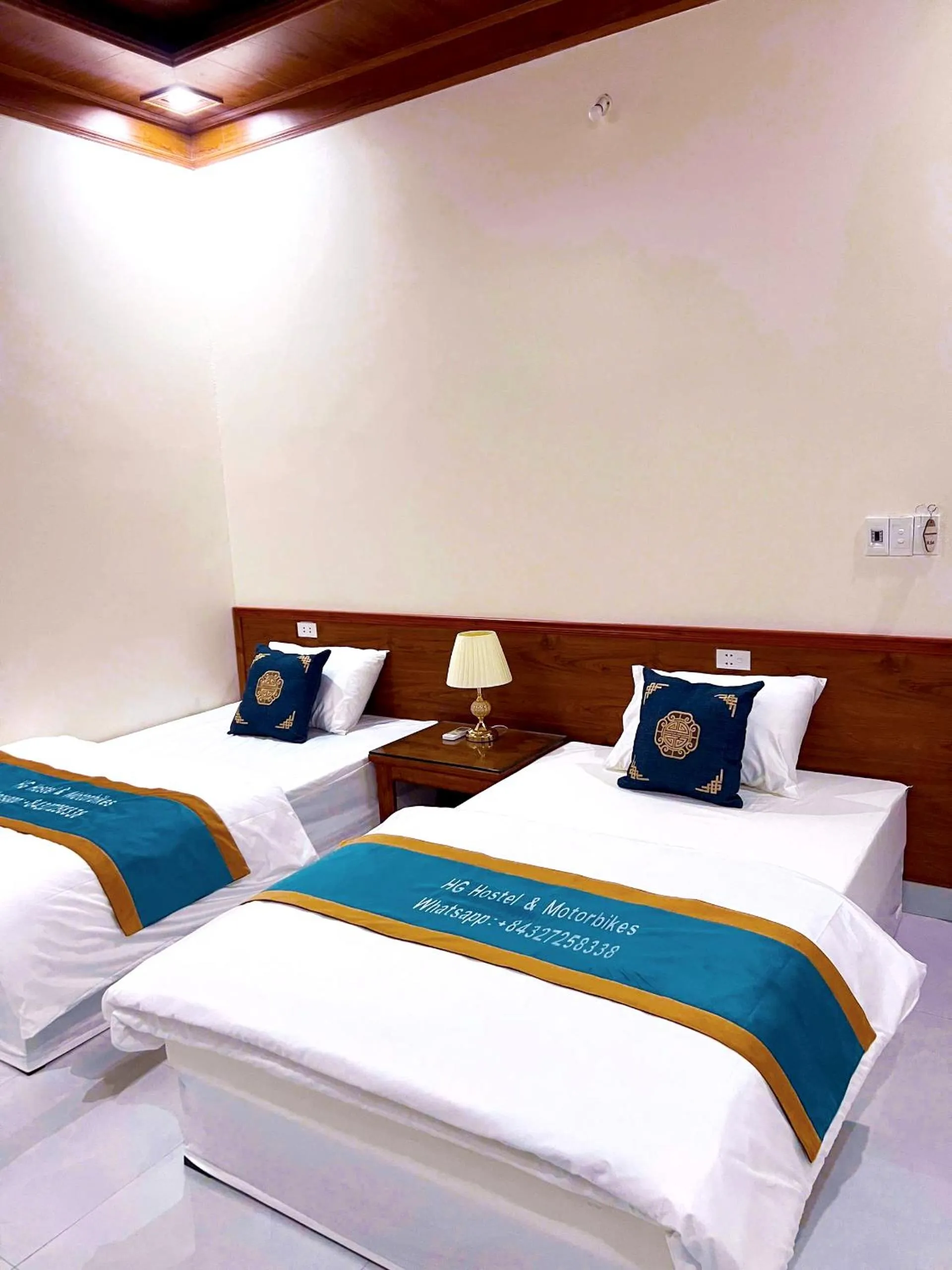 Bed in HG Hostel provide Tours & Motorbikes