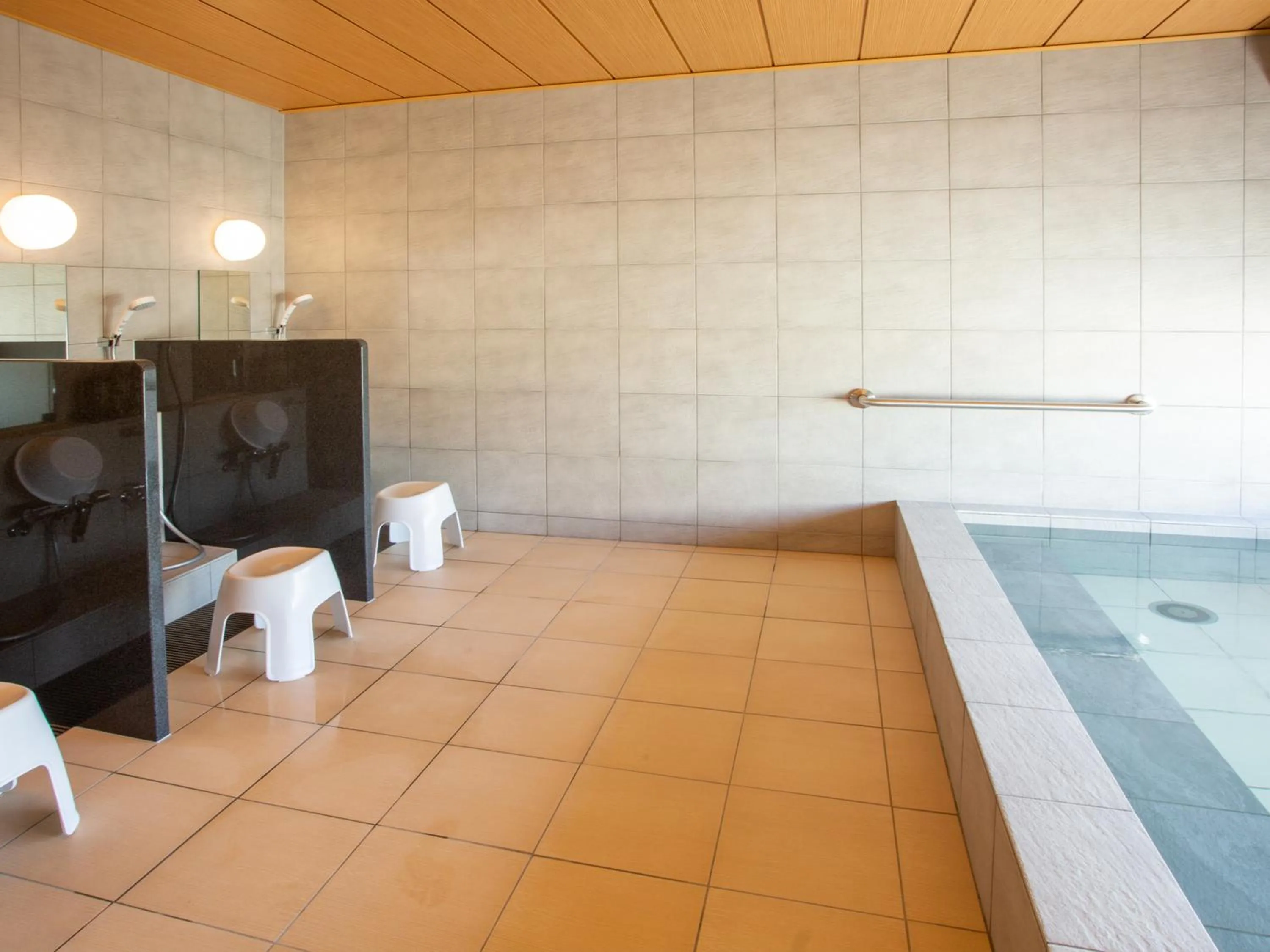 Open Air Bath in Kuretake Inn Premium Fukuroi Ekimae