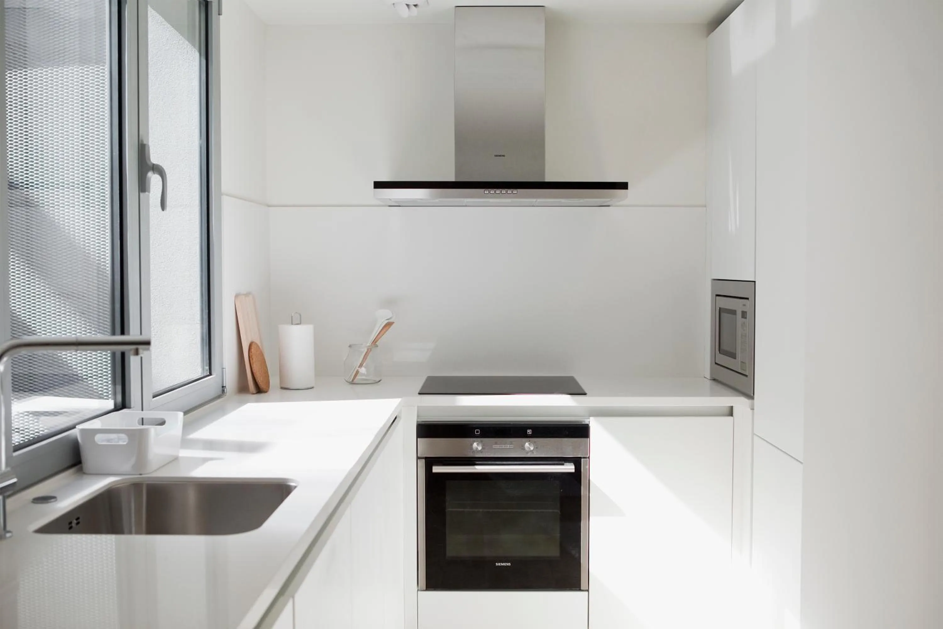 Kitchen or kitchenette in 60 Balconies Art