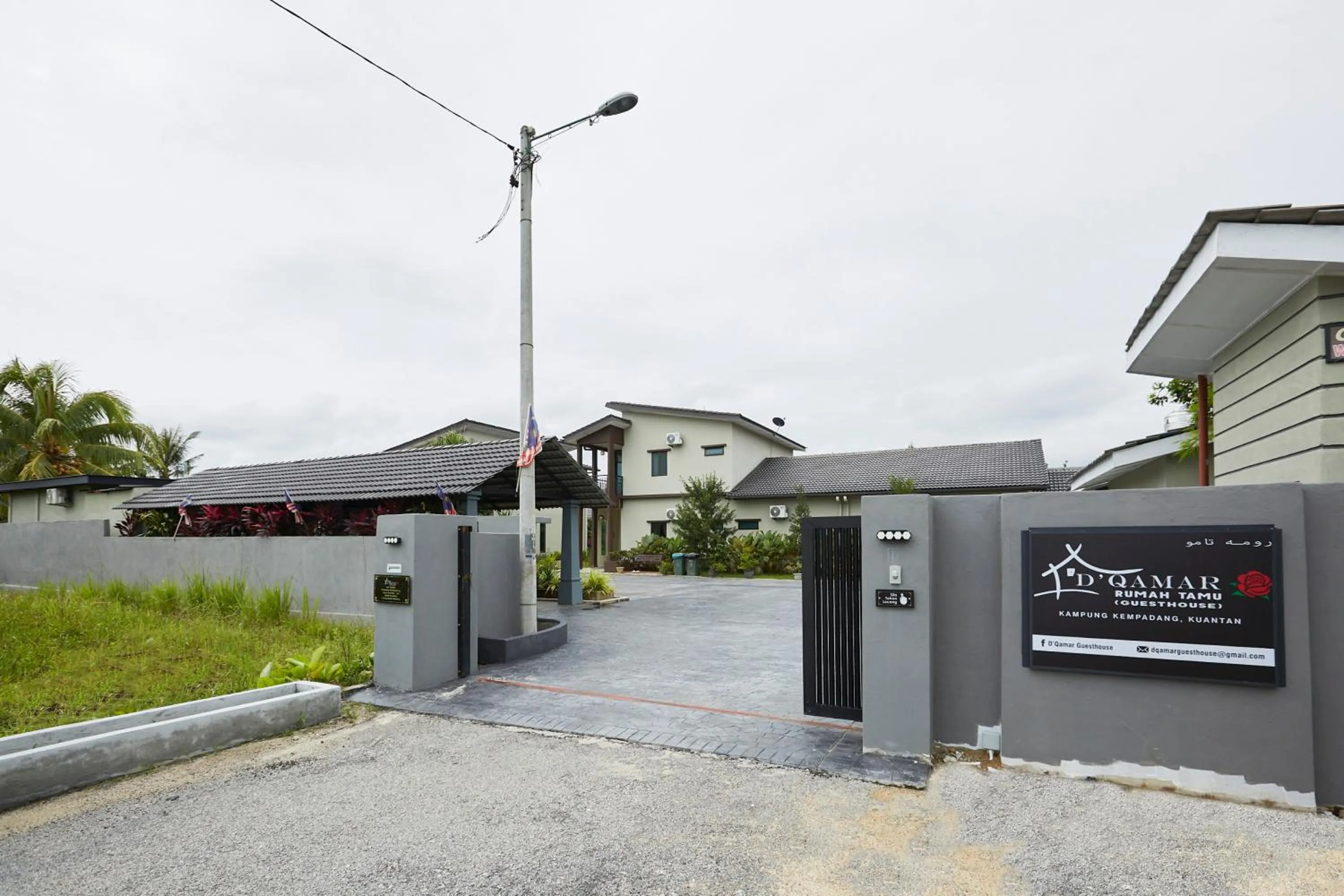 Property building in D' Qamar Guesthouse