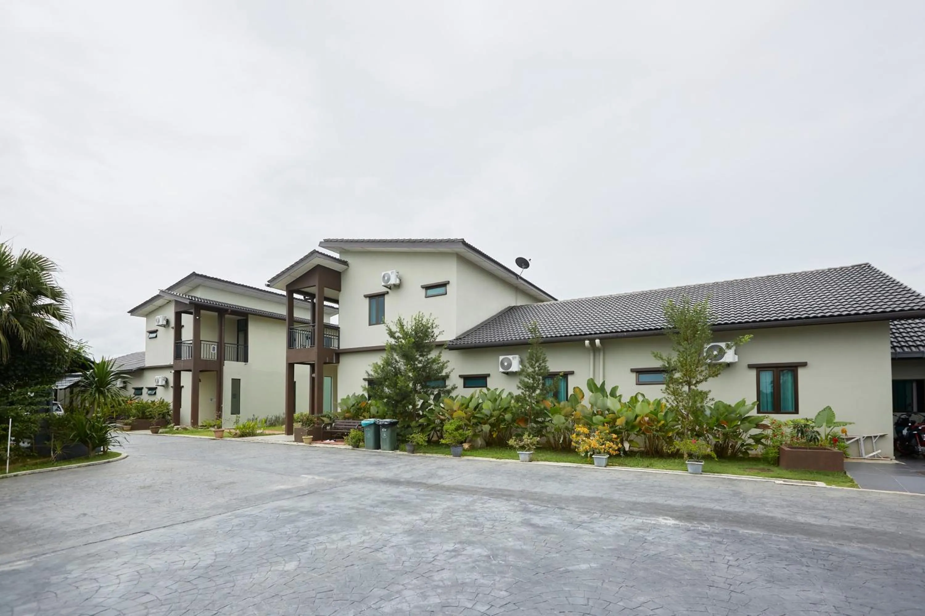 Property building in D' Qamar Guesthouse