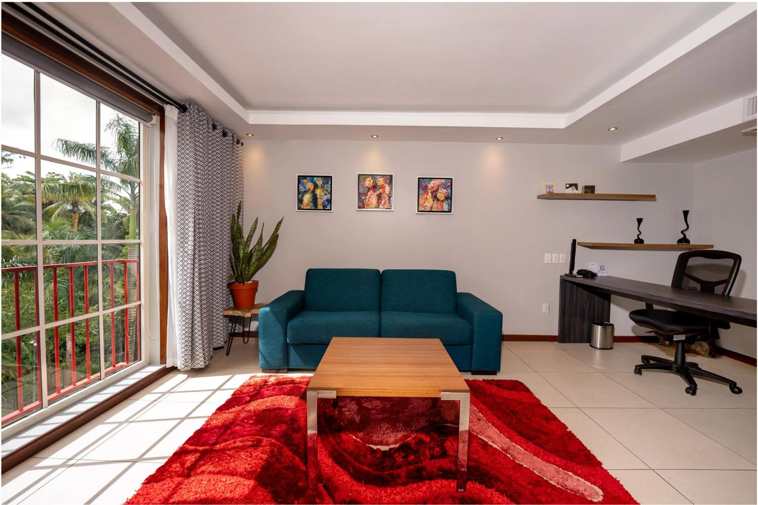 Living room in Royal Torarica