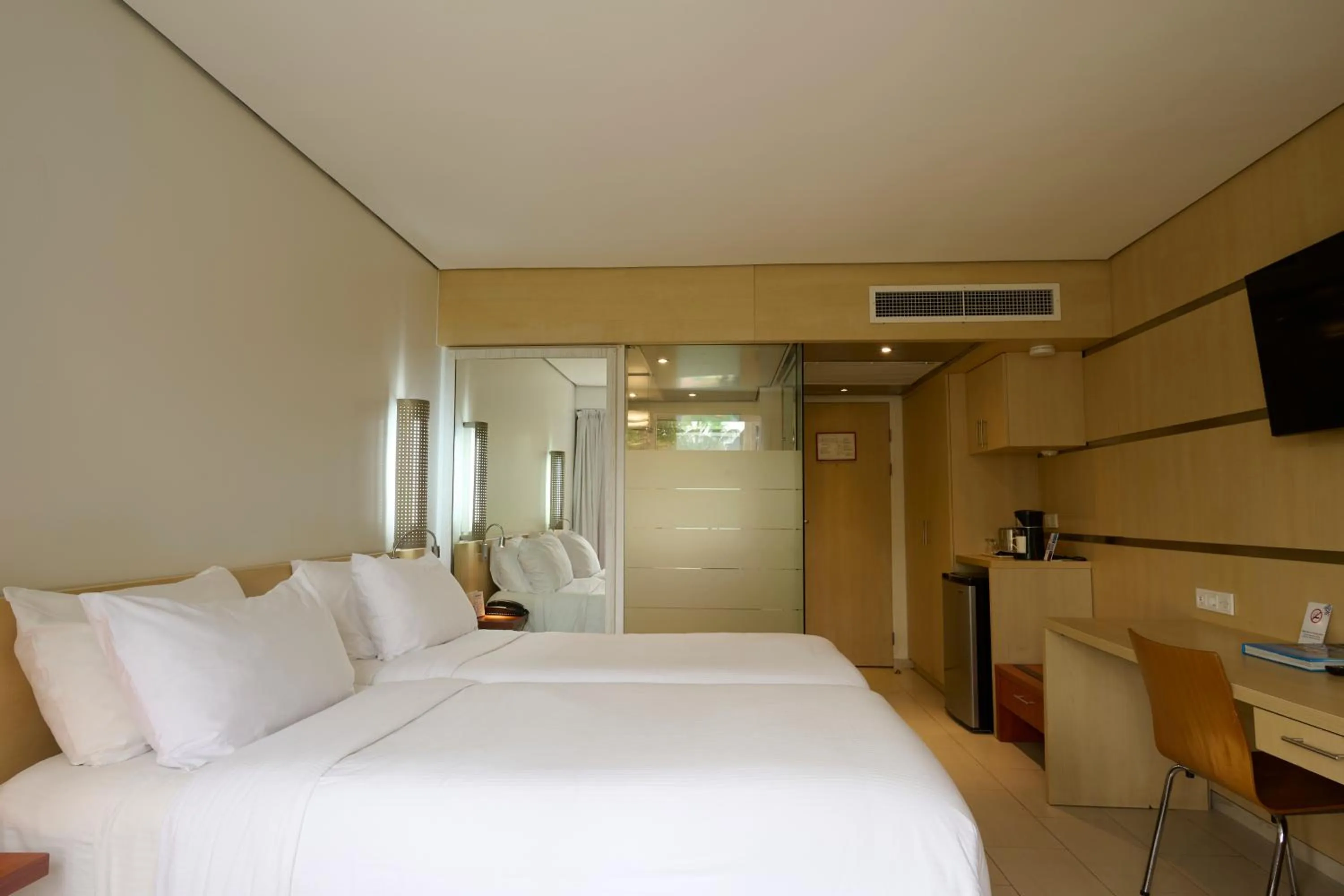 Bed in Torarica Resort