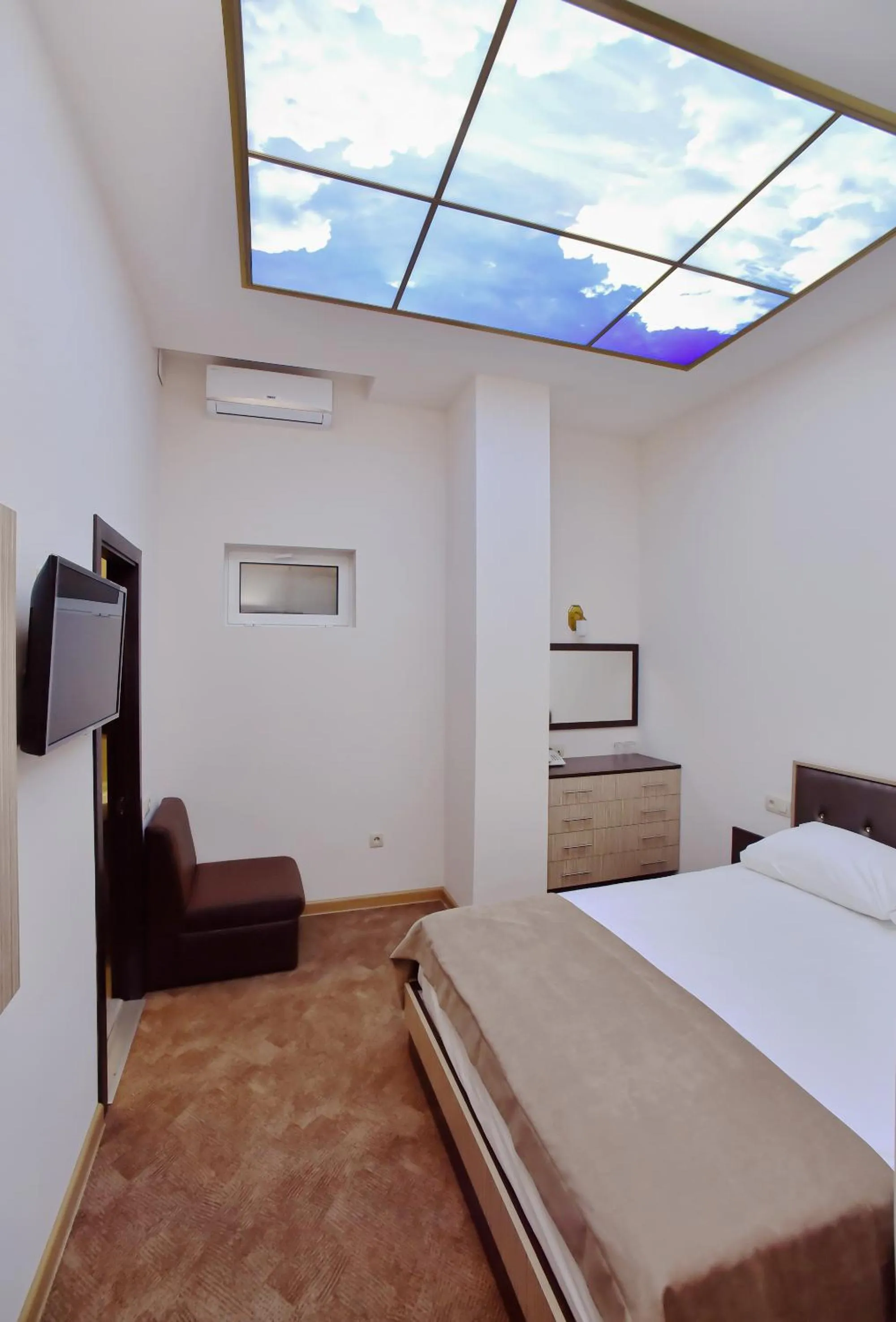 Bed in Good Hotel Yerevan