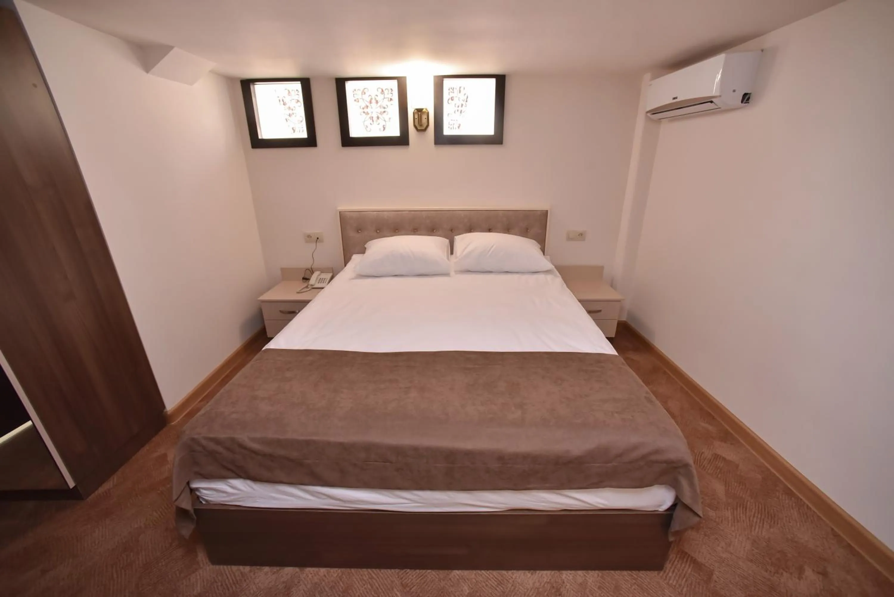 Bed in Good Hotel Yerevan