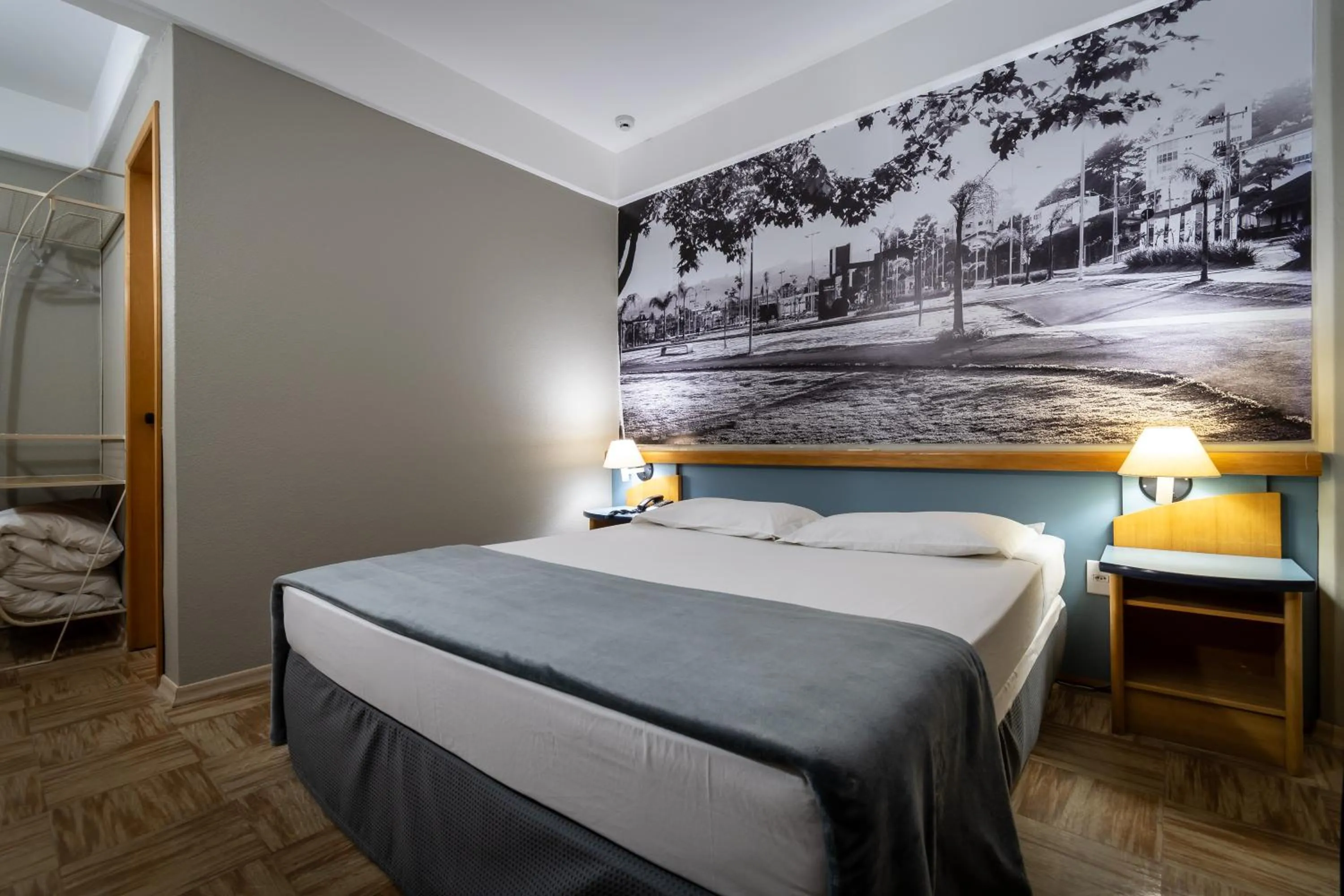 Bed in Brivali Hotel Centro