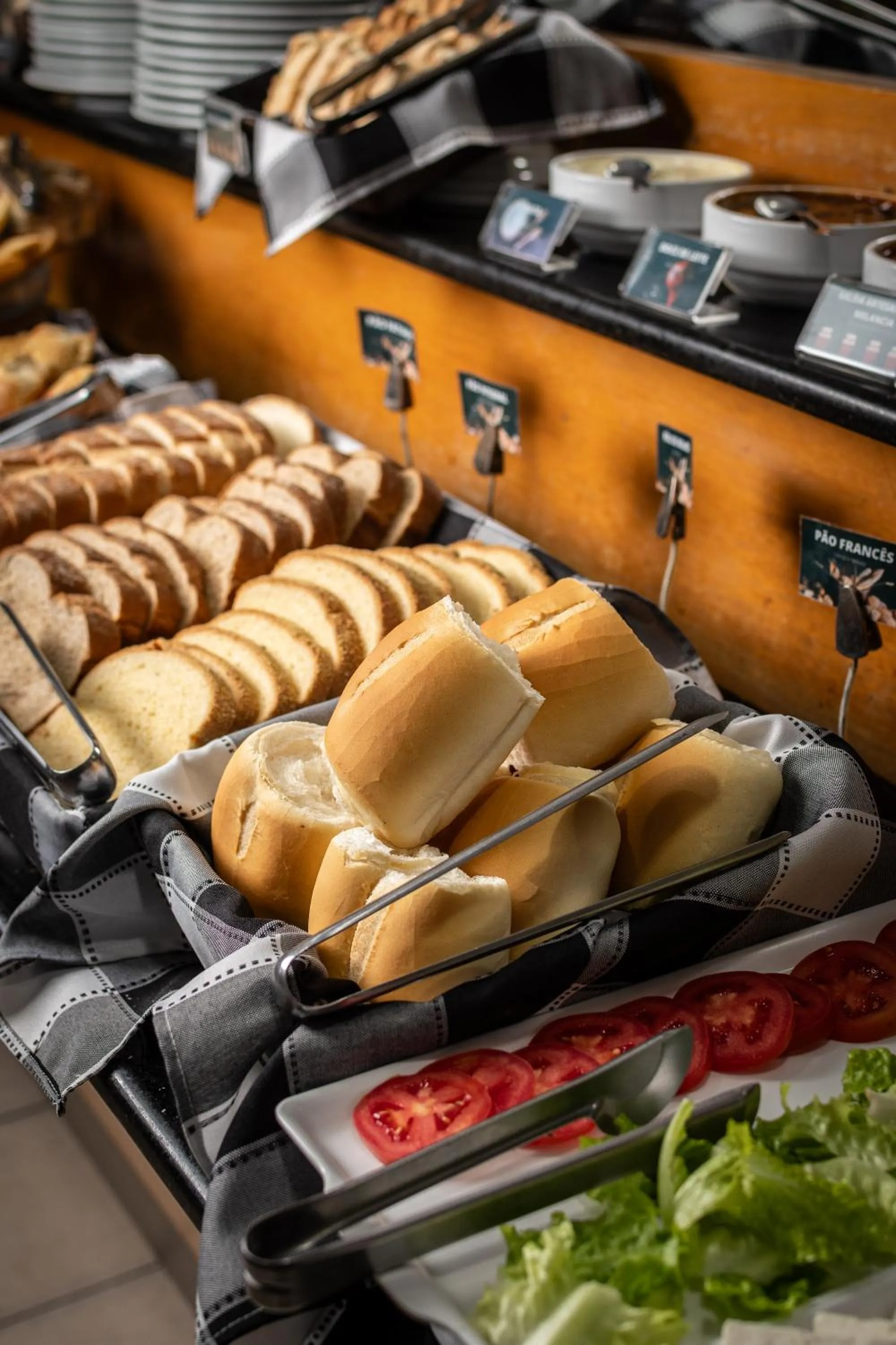 Food and drinks in Brivali Hotel Centro