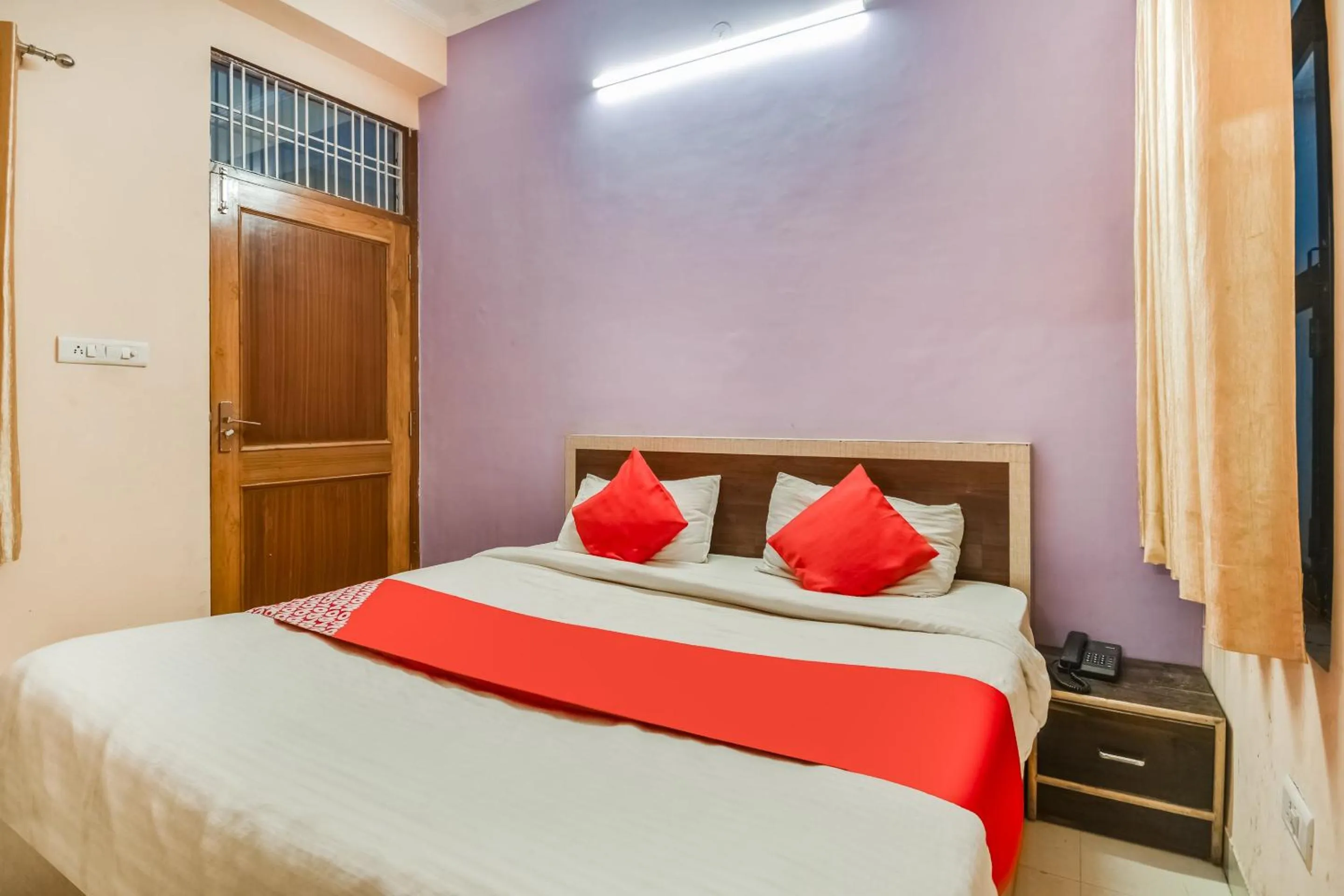 Bedroom in Hotel O Shri Ganesham