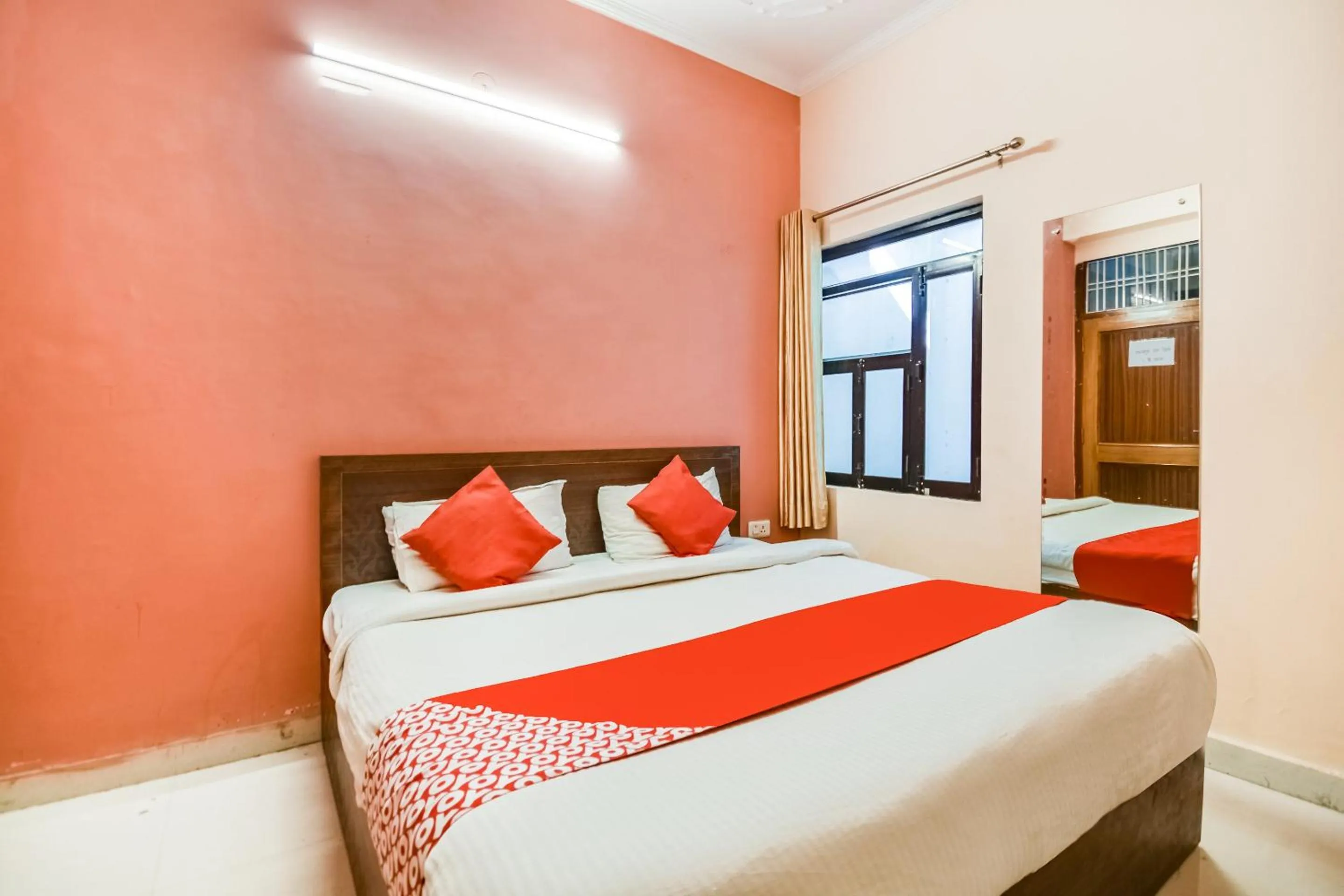 Bedroom in Hotel O Shri Ganesham