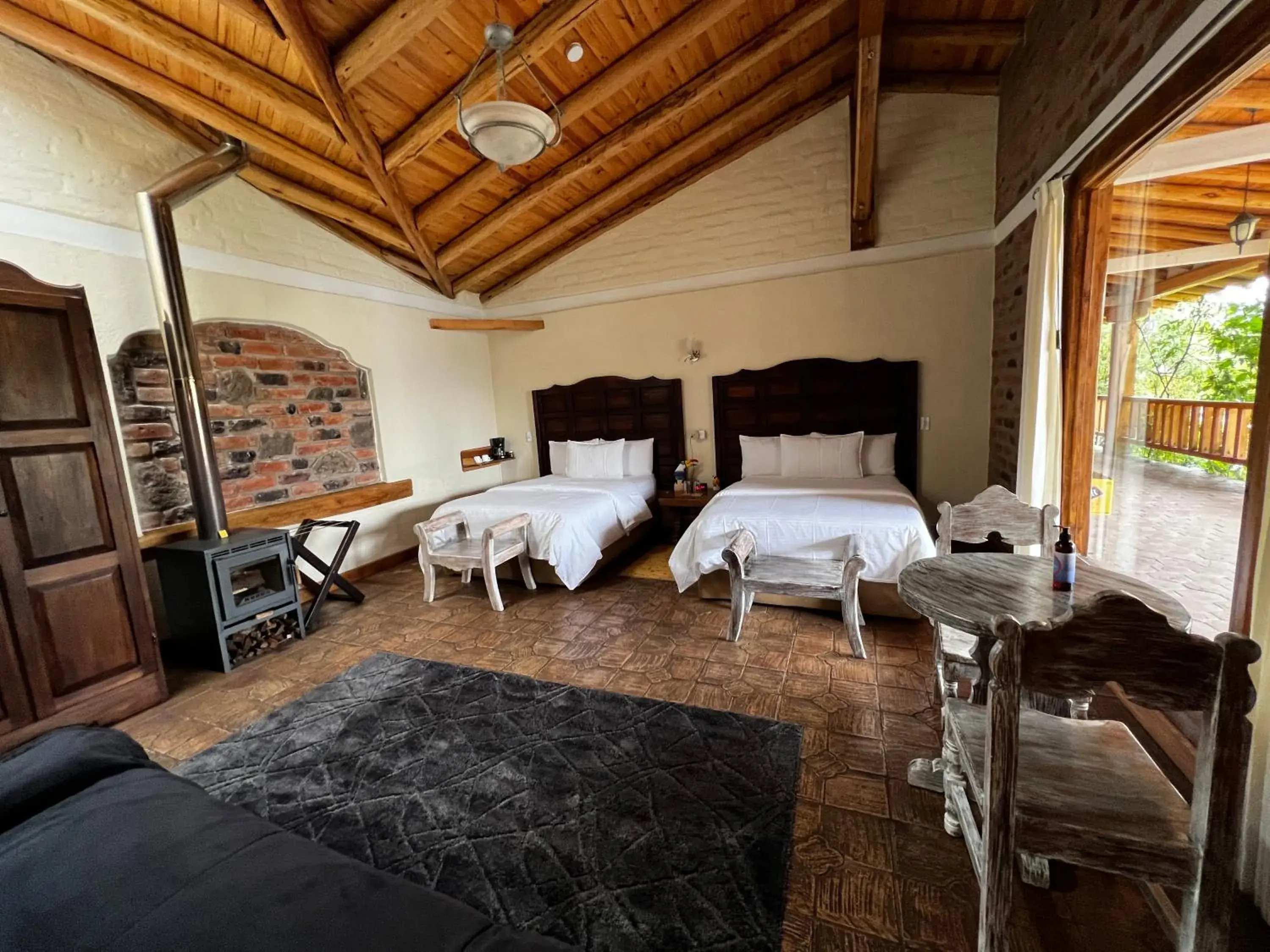 Twin Room in Hacienda Jimenita Wildlife Reserve Twin Room in Hacienda Jimenita Wildlife Reserve