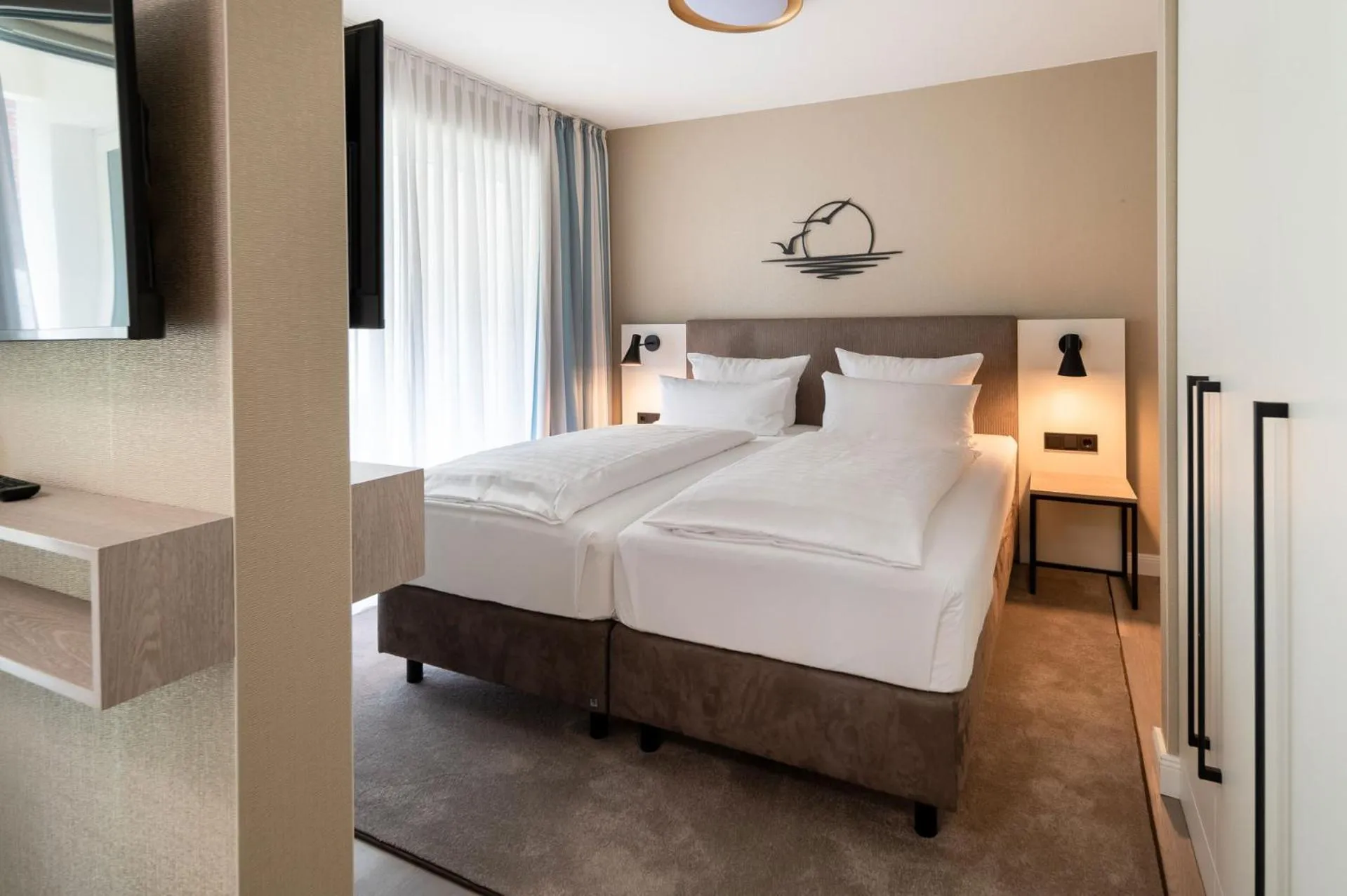 Bedroom, Bed in Hotel am Schlosspark garni