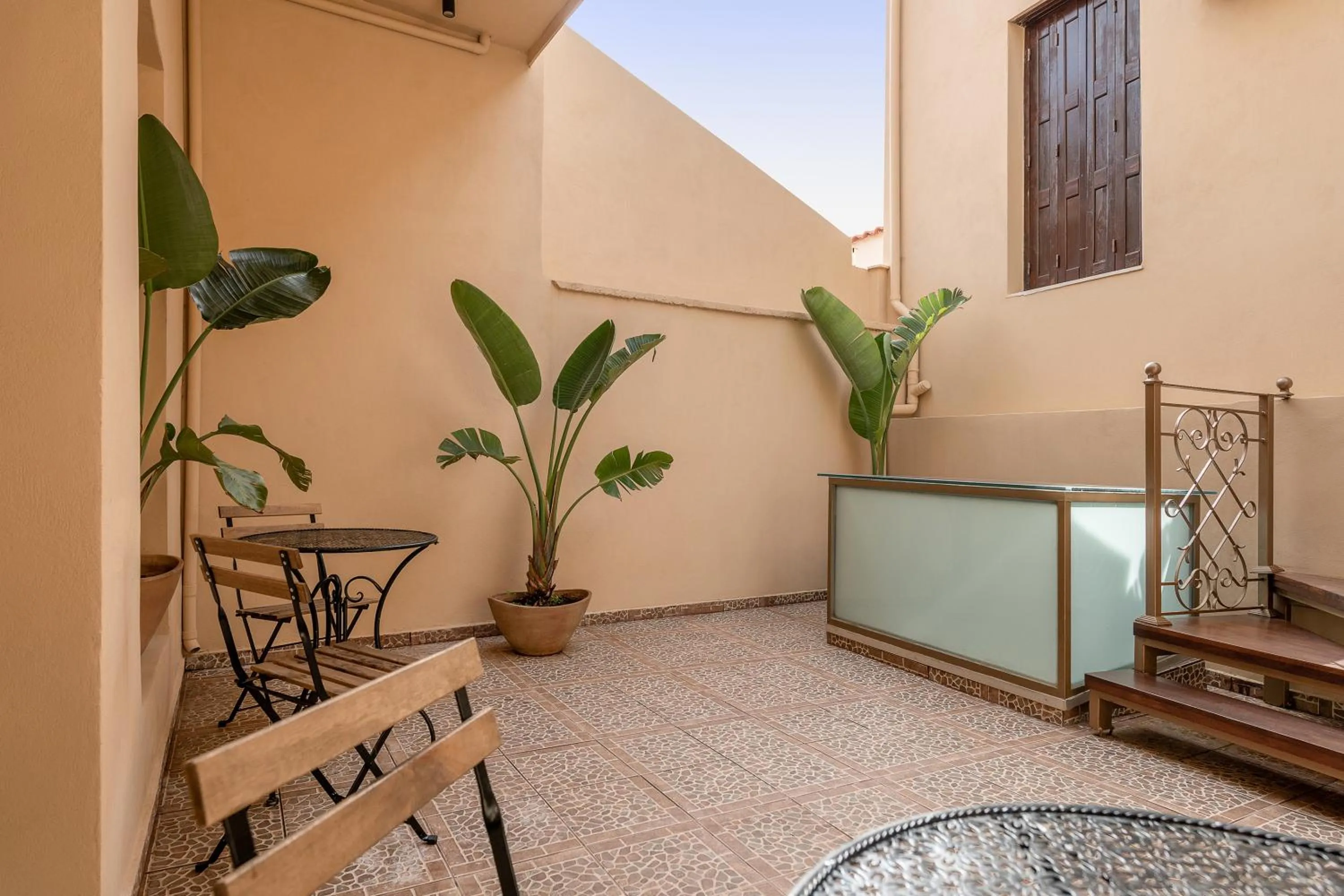 Patio in Old Town Suites