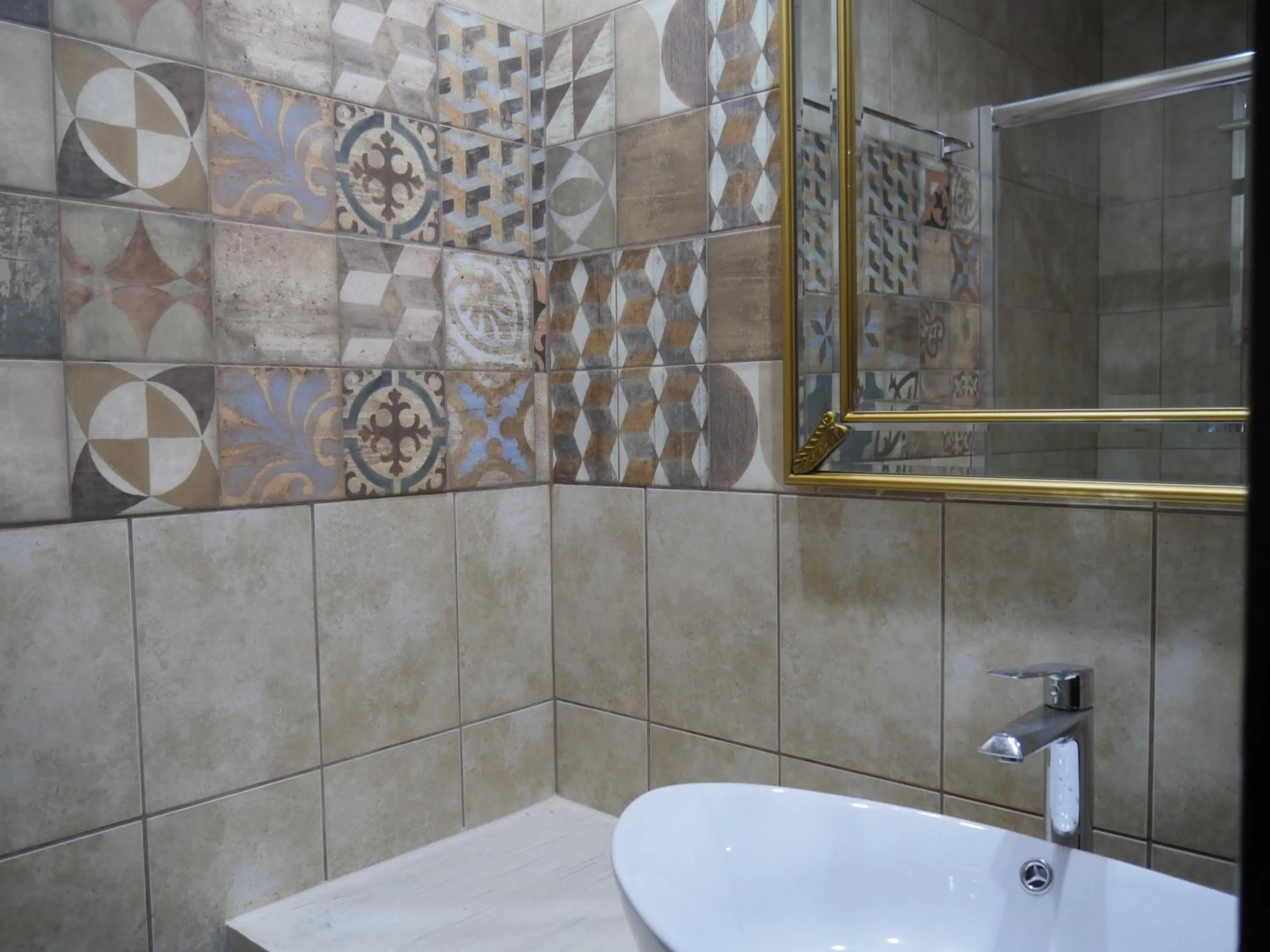 Bathroom in Old Town Suites