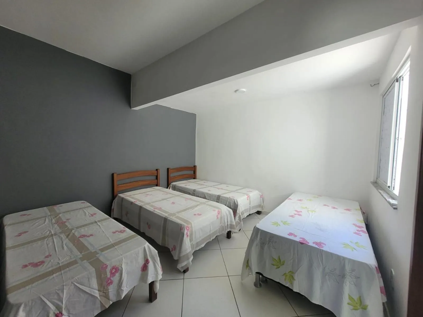 Bedroom, Bed in Luz & Mar