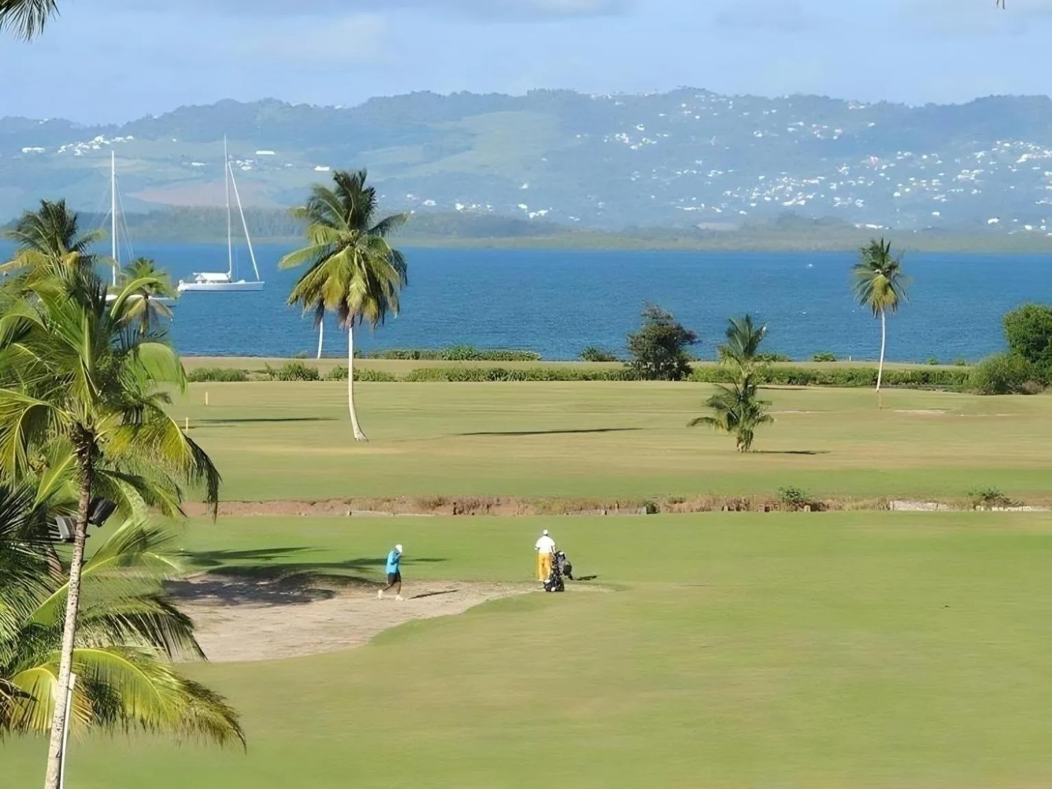 Nearby landmark in Domaine de l'Anse Ramier