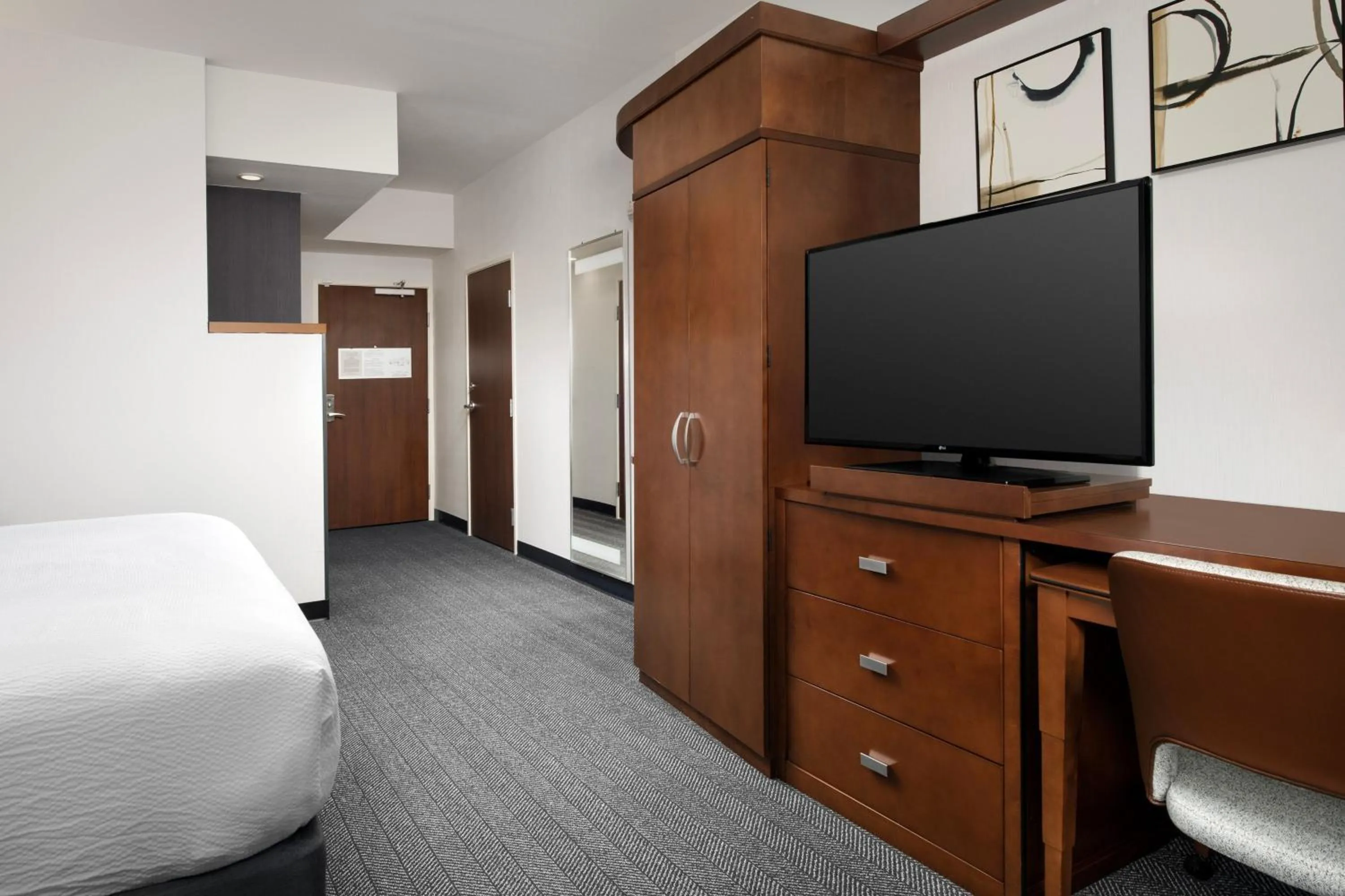 Bedroom, Bed in Courtyard By Marriott Little Rock North