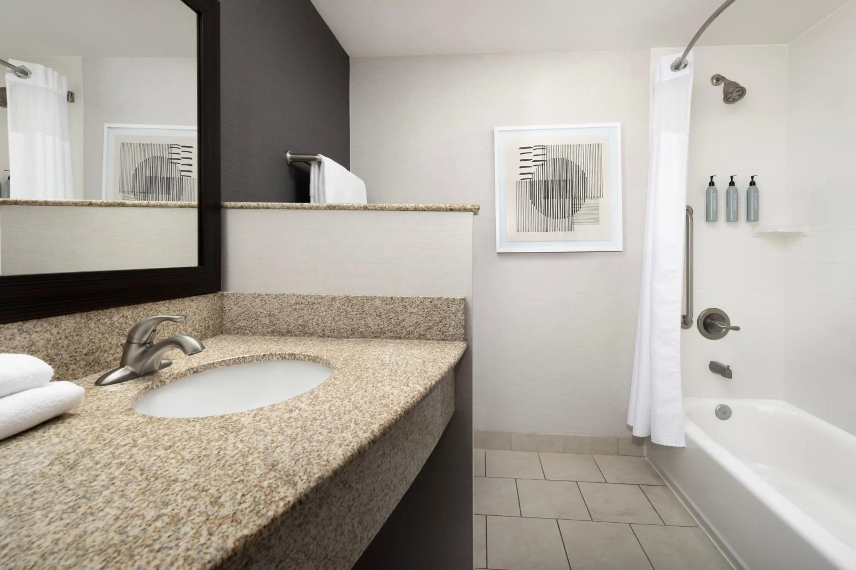 Bathroom in Courtyard By Marriott Little Rock North