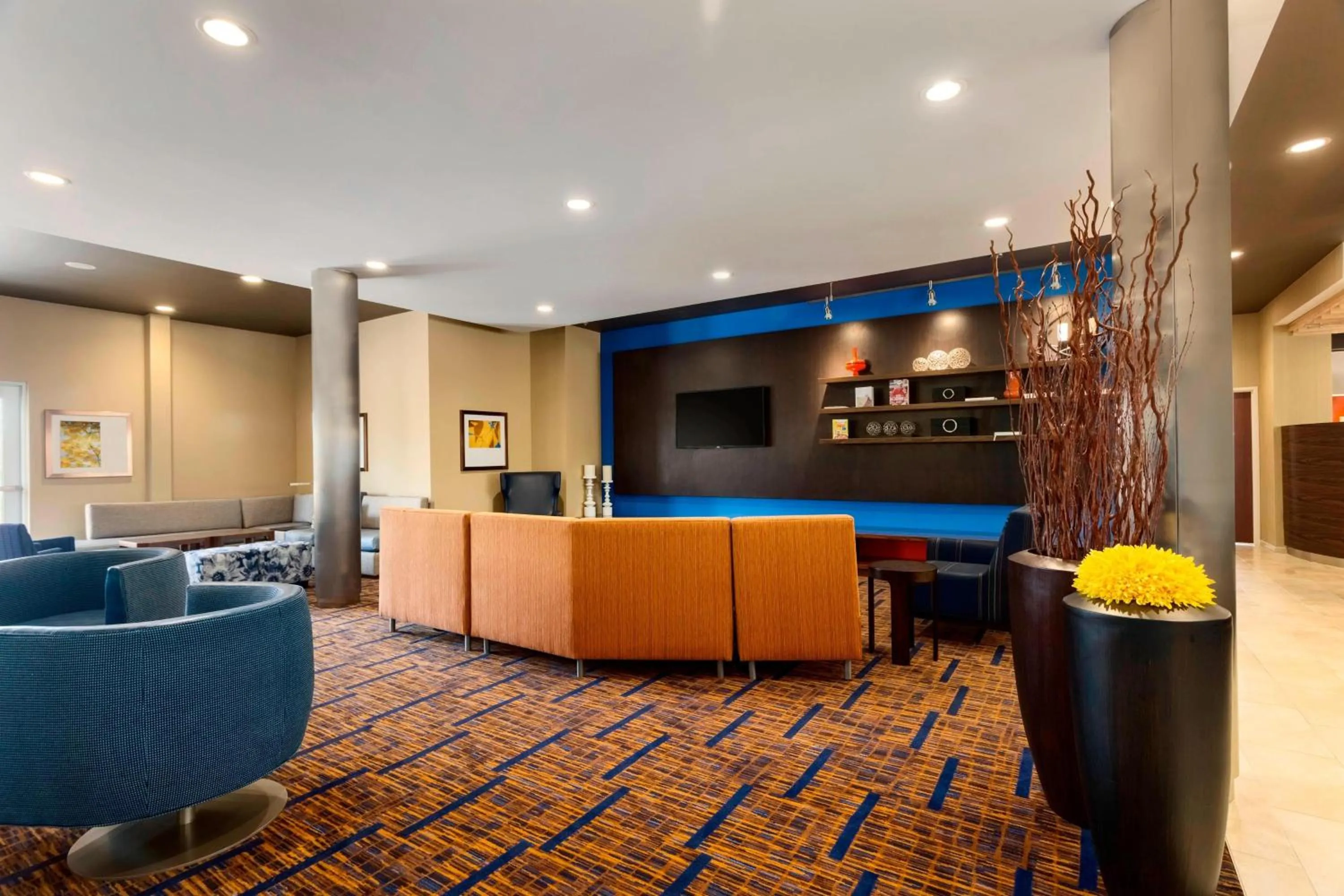 Lobby or reception in Courtyard By Marriott Little Rock North